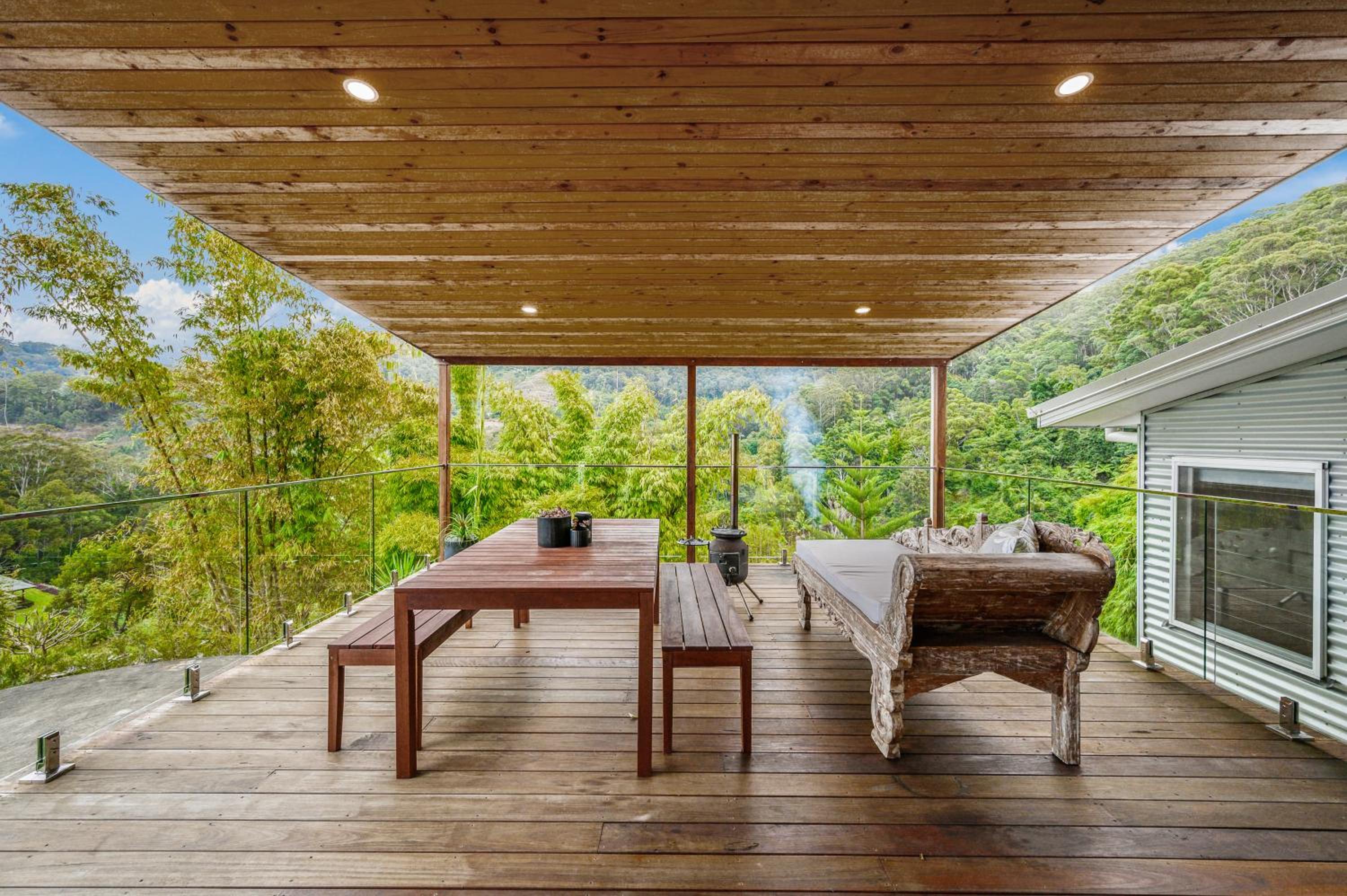 Tranquil Treetop Haven 3BR House with breathtaking views