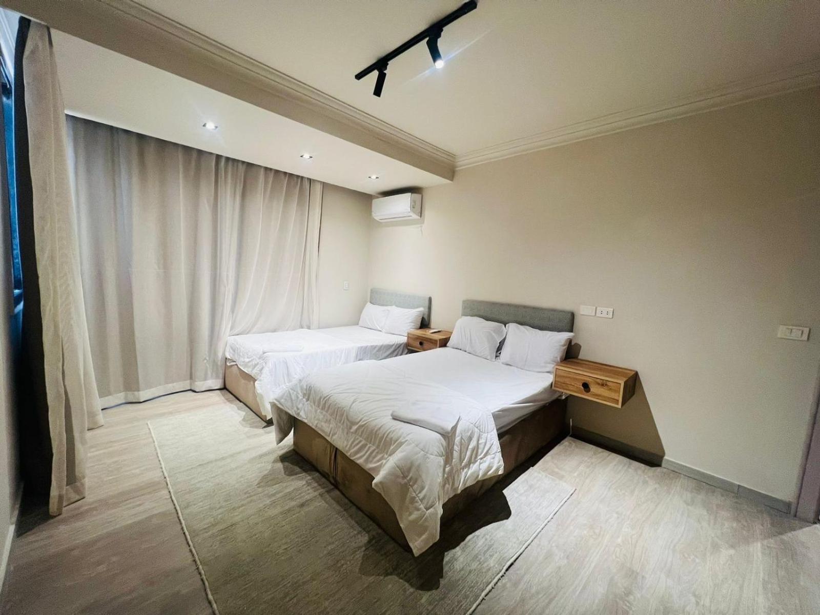 Luxury nile view apartment in zamalek