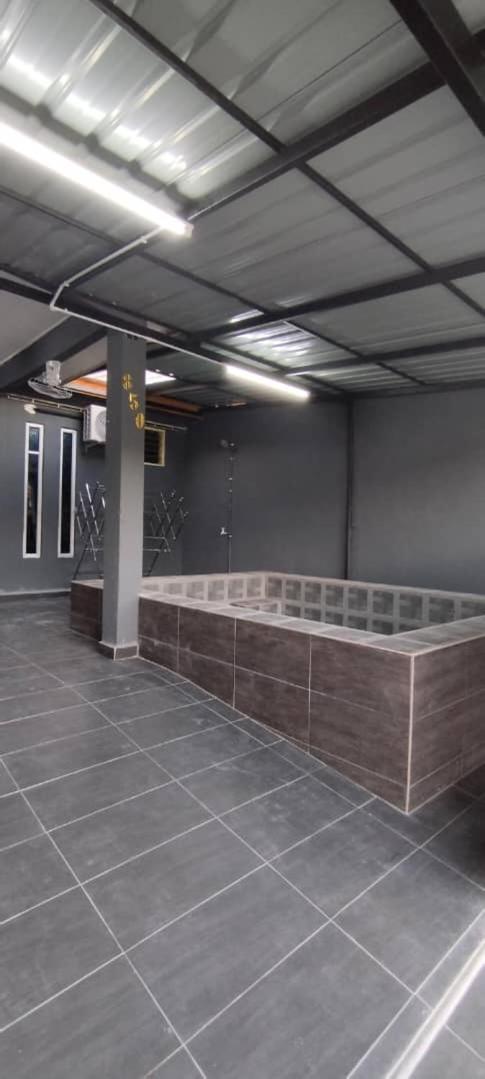 Black Homestay Teluk Kemang Port Dickson photo 2