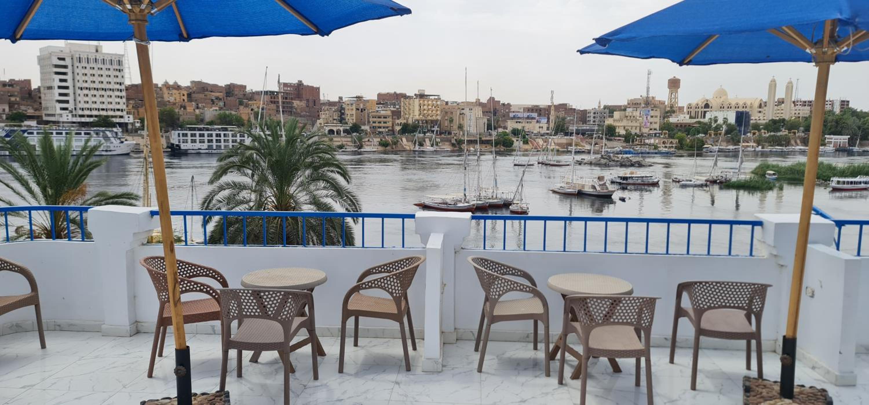 La Terrace
