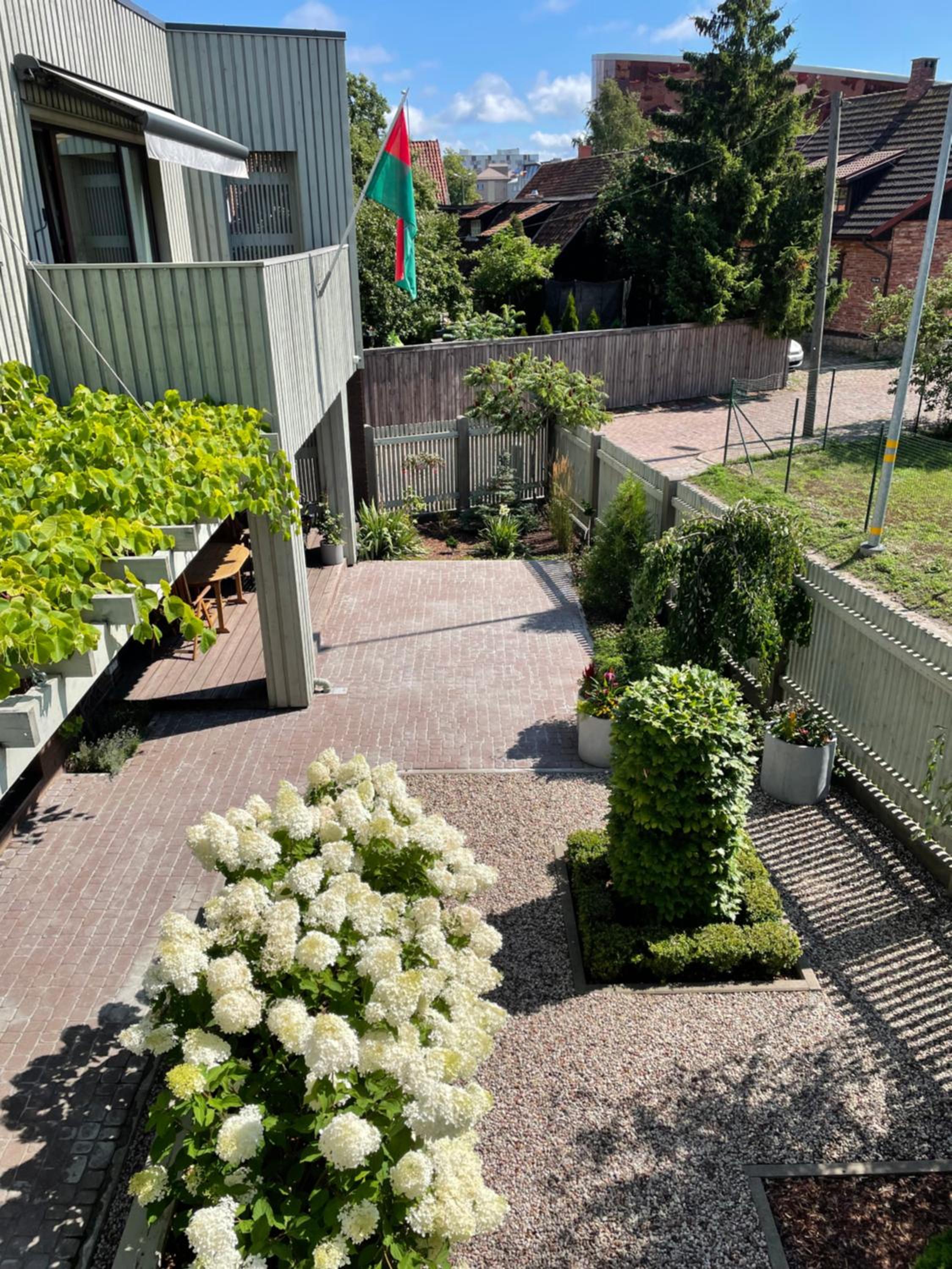 Old Center Apartment