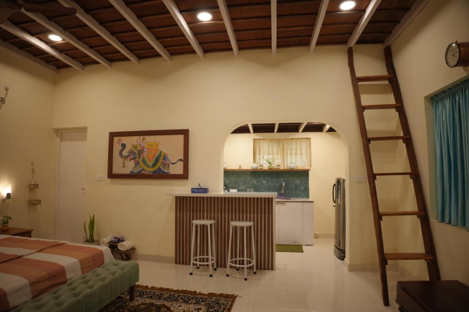 Cascara Beach Resort