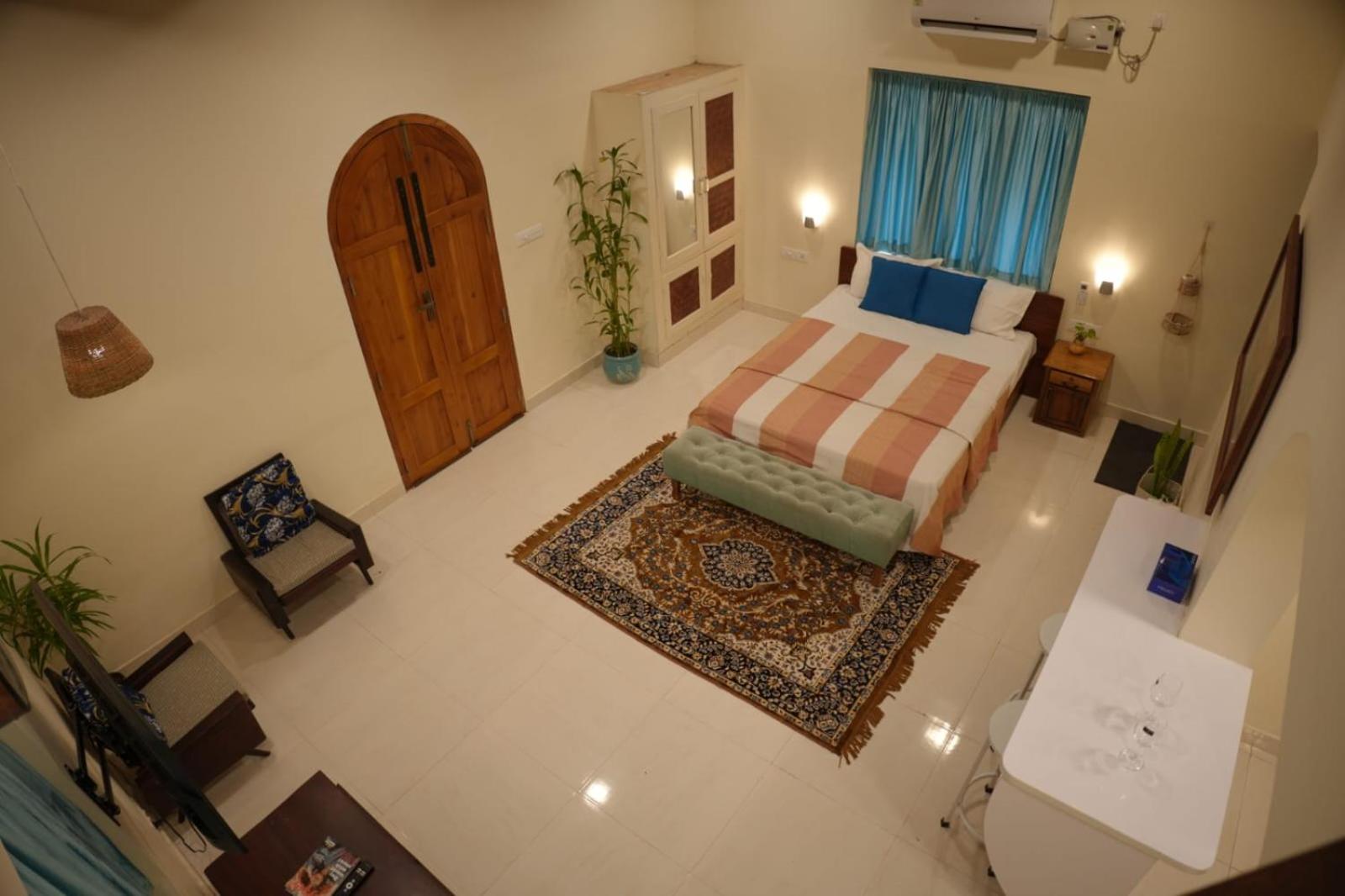 Cascara Beach Resort