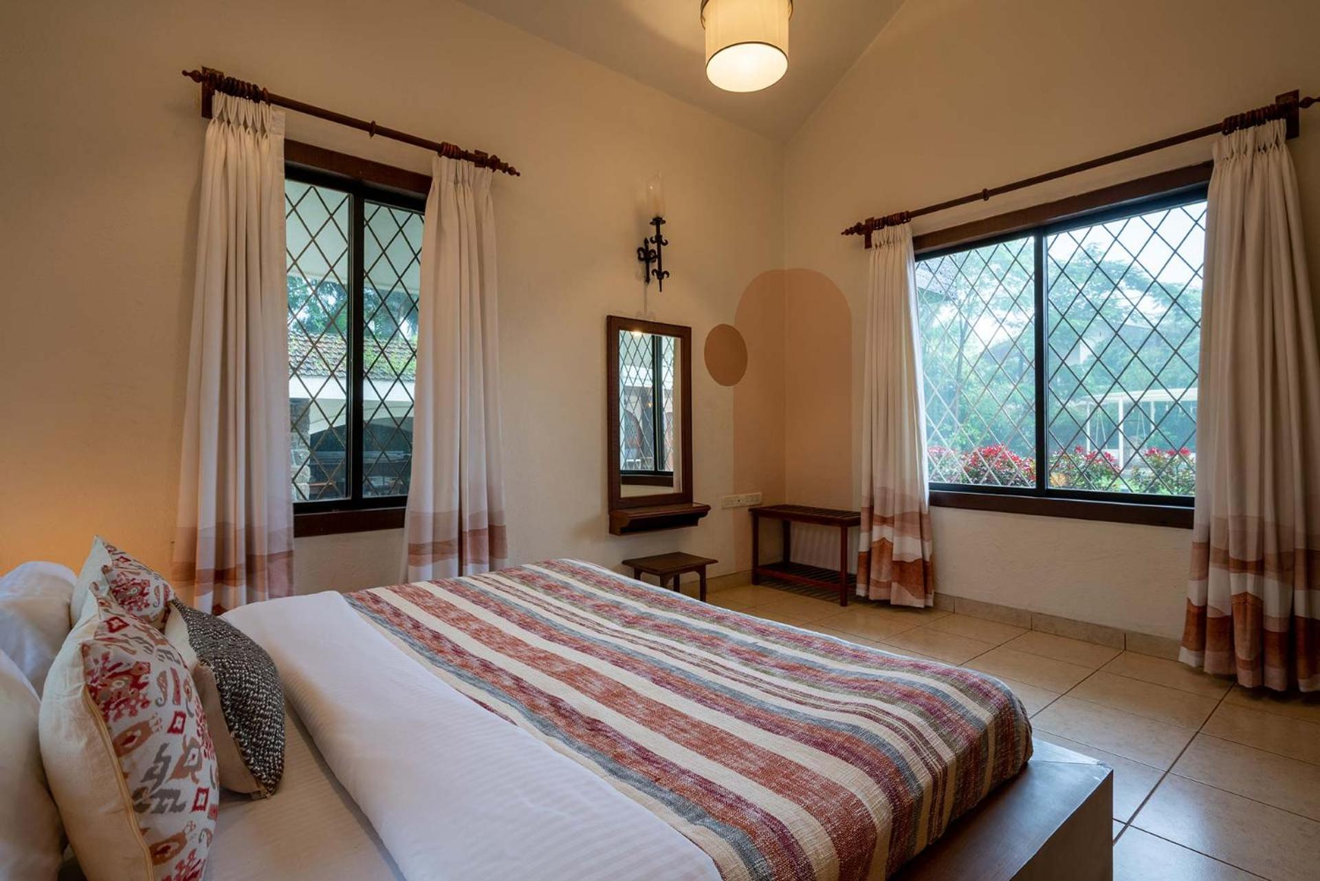 StayVista at Gulmohar Gardens with Gazebo, BBQ