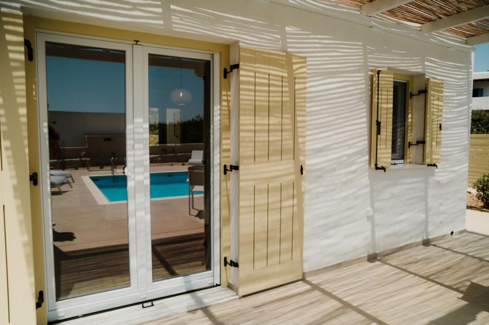 Twin Suns Luxury Villas photo 5