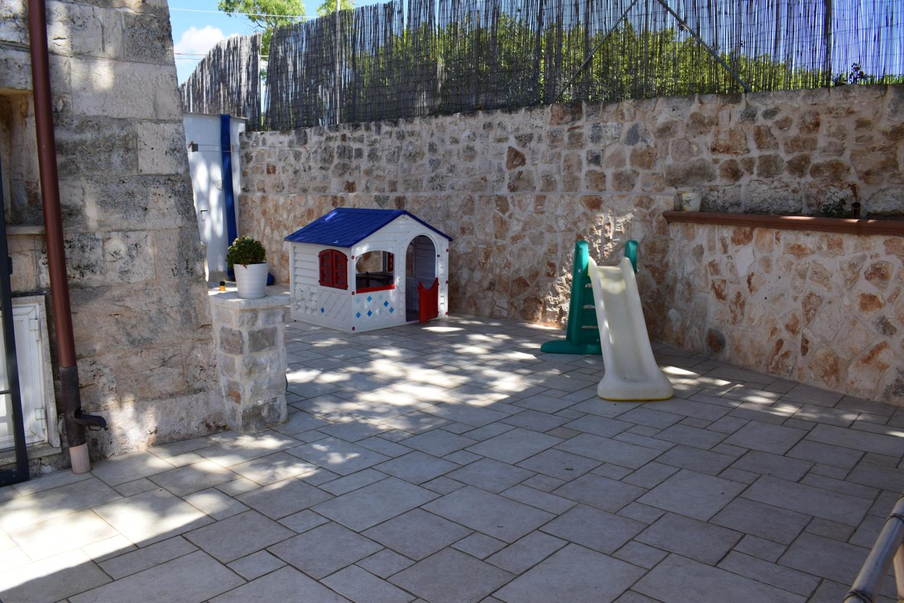 Photo 38