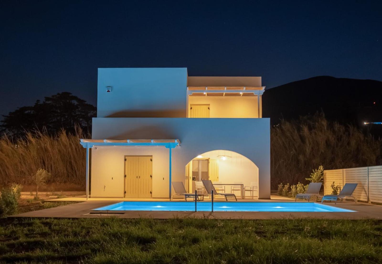 Twin Suns Luxury Villas photo 3