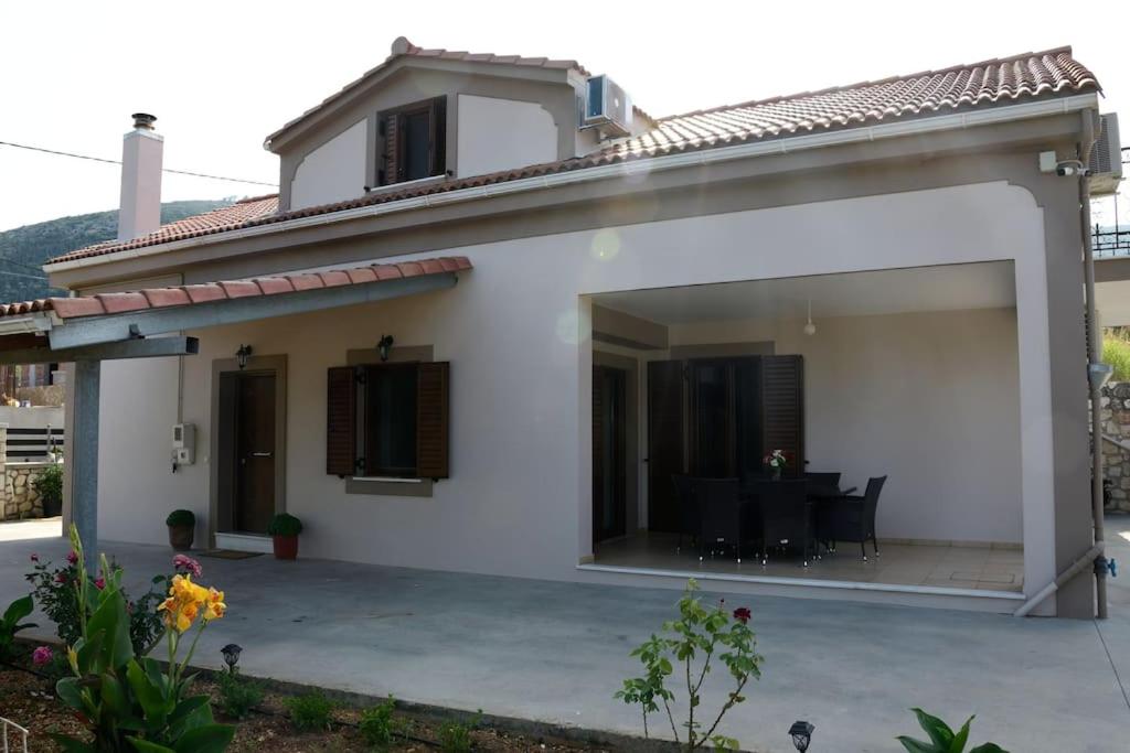 Villa Andrew