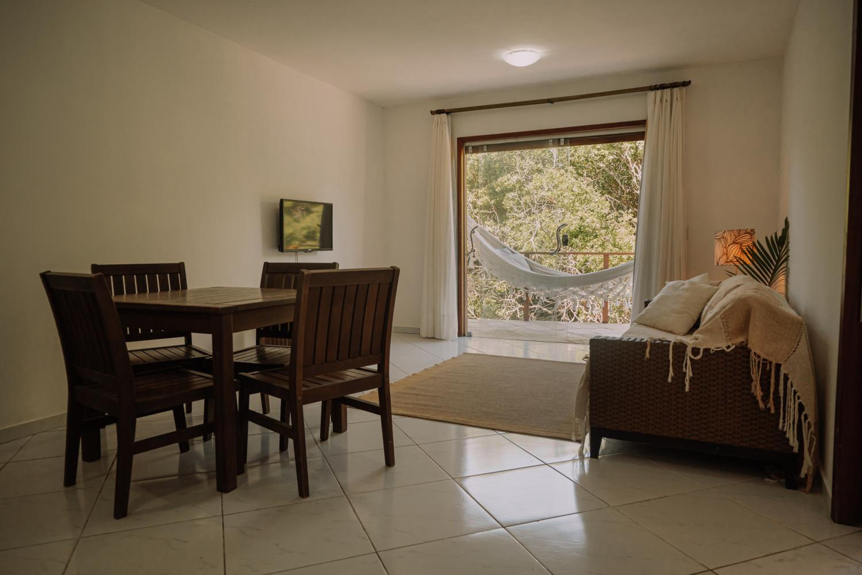 Apartamento de 2 dormitorios Brisas do Amor