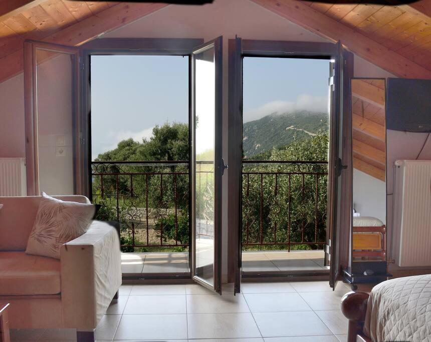 Villa Andrew