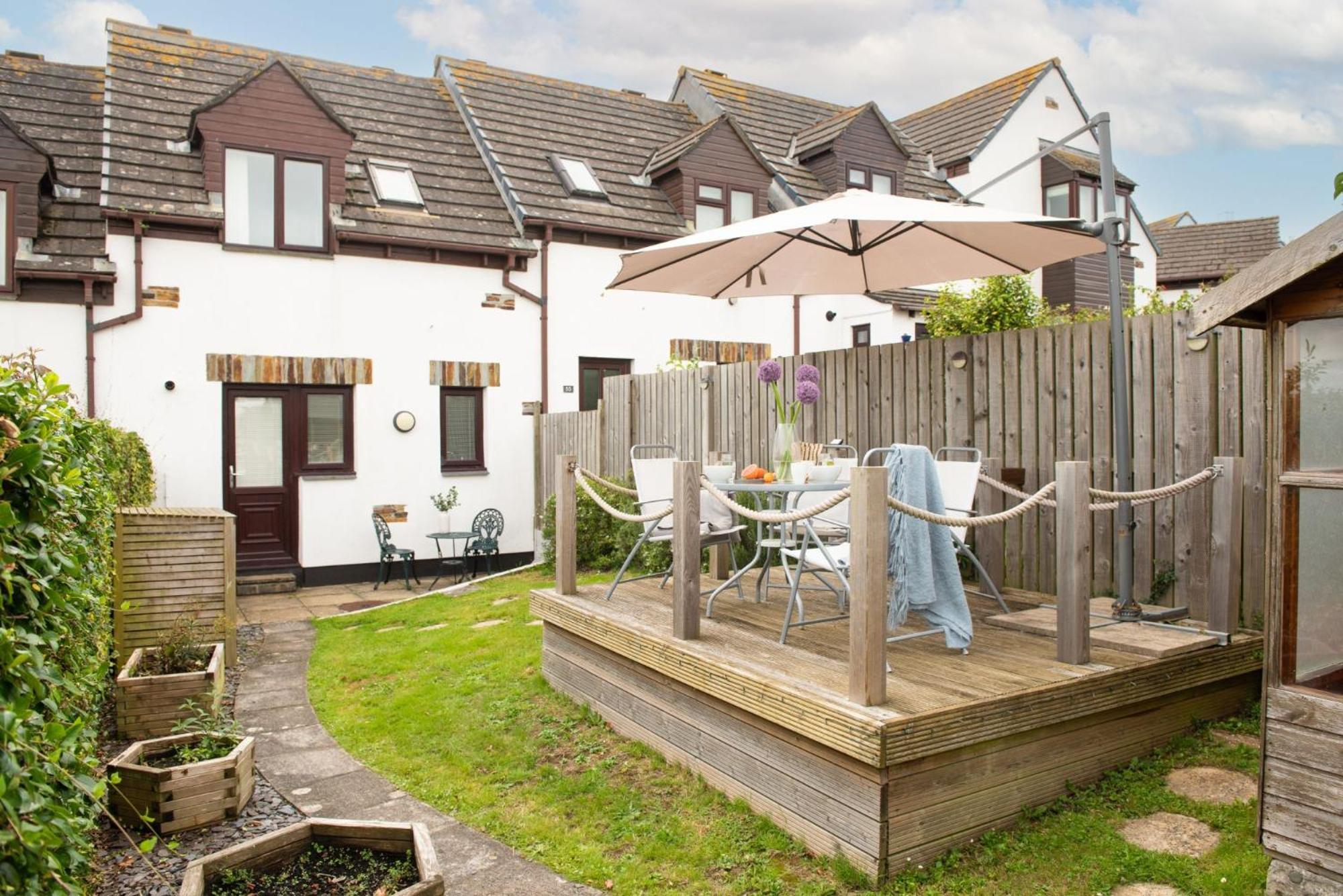 Sunshine Cottage, Padstow view 4
