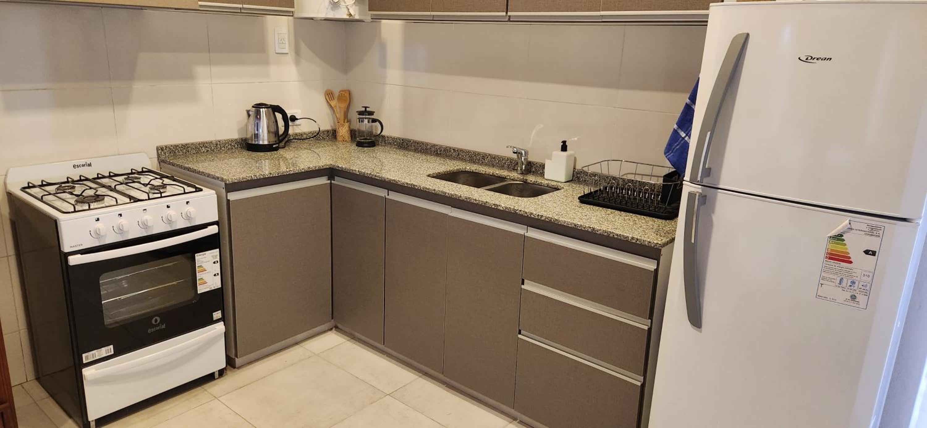 Moderno departamento con cochera