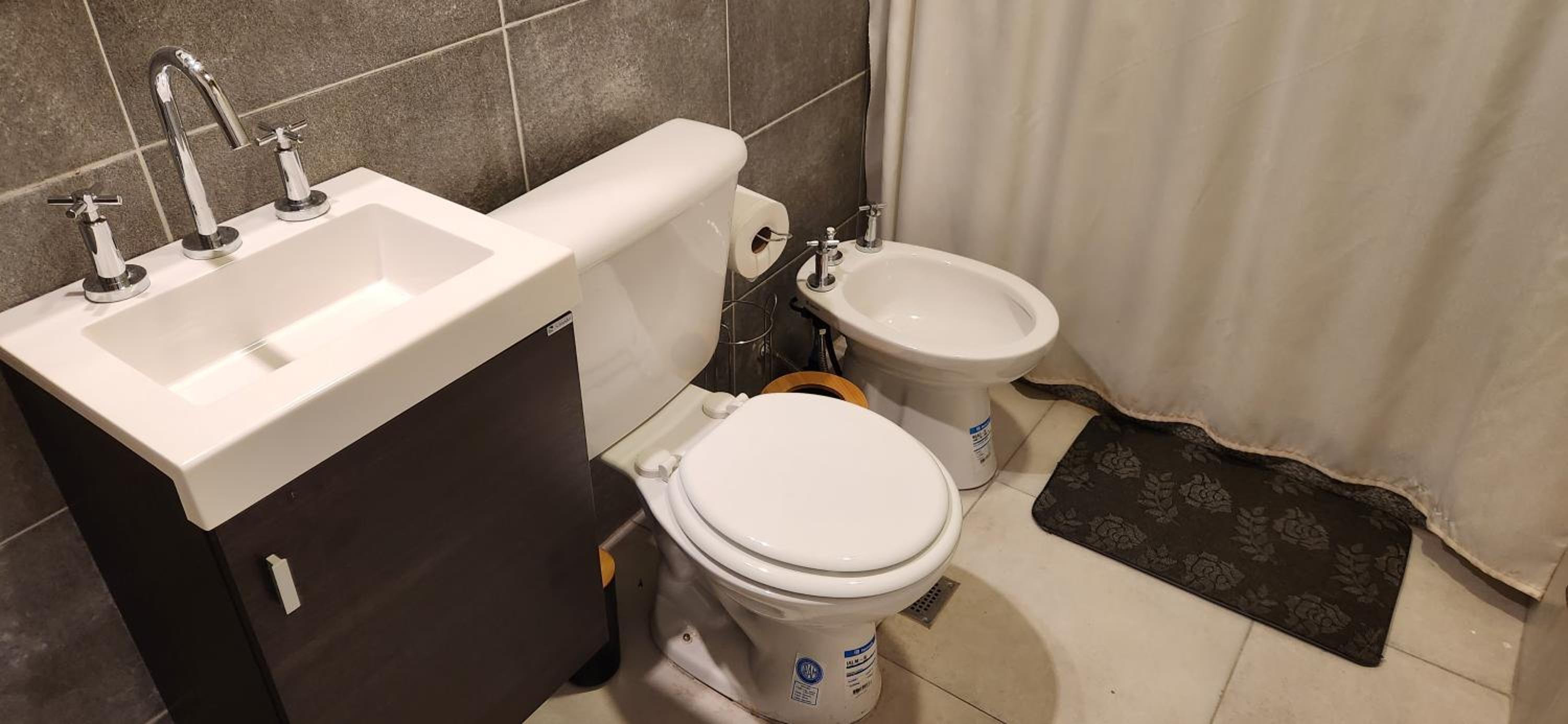 Moderno departamento con cochera