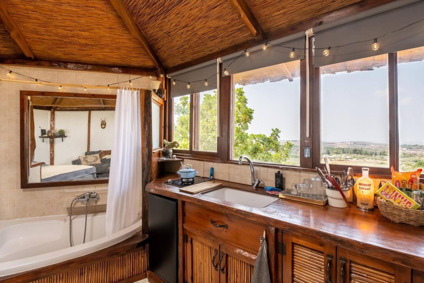 Best view Cosmic cabin In Eco village view 4