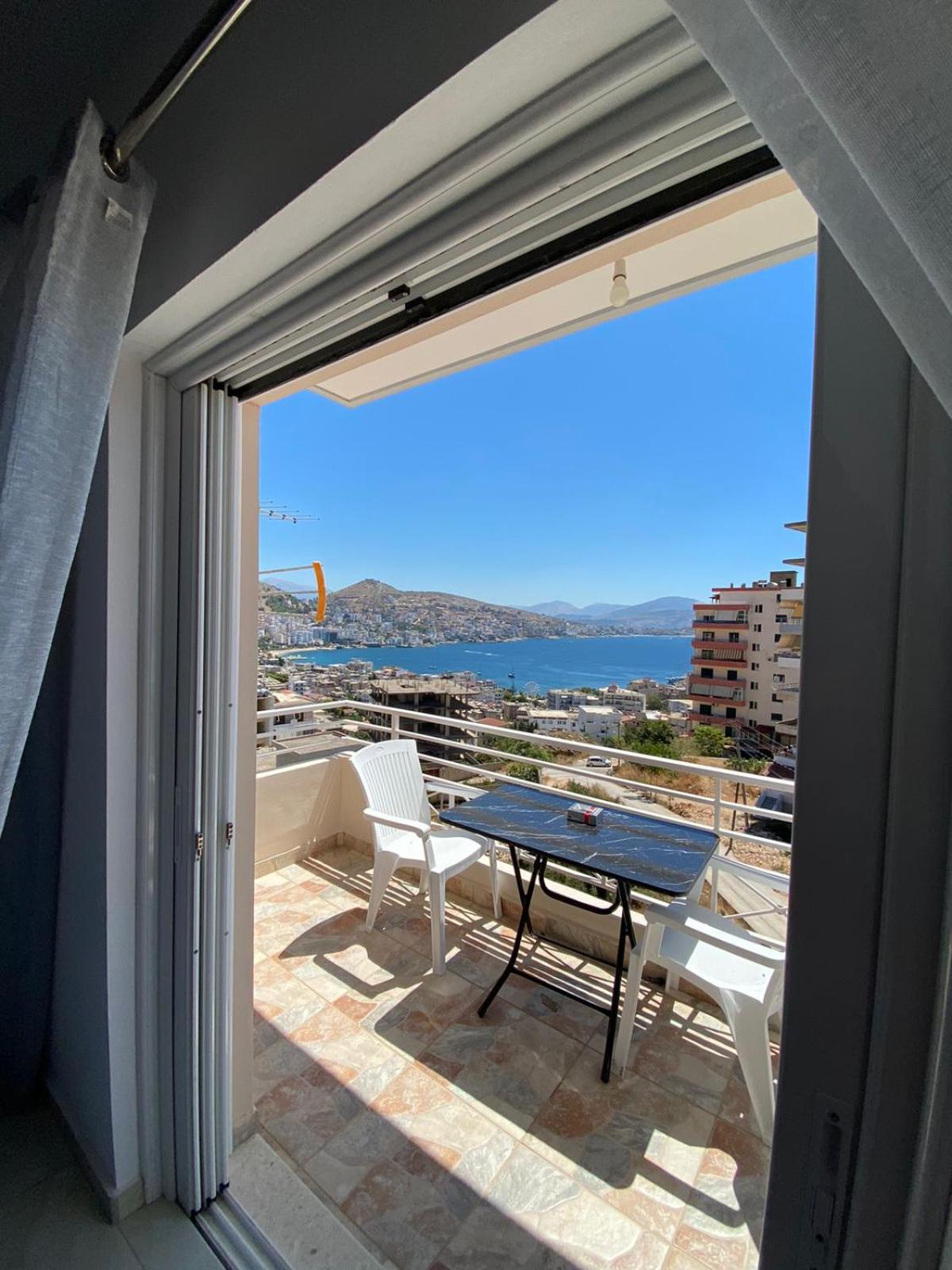 Mariana Apartments