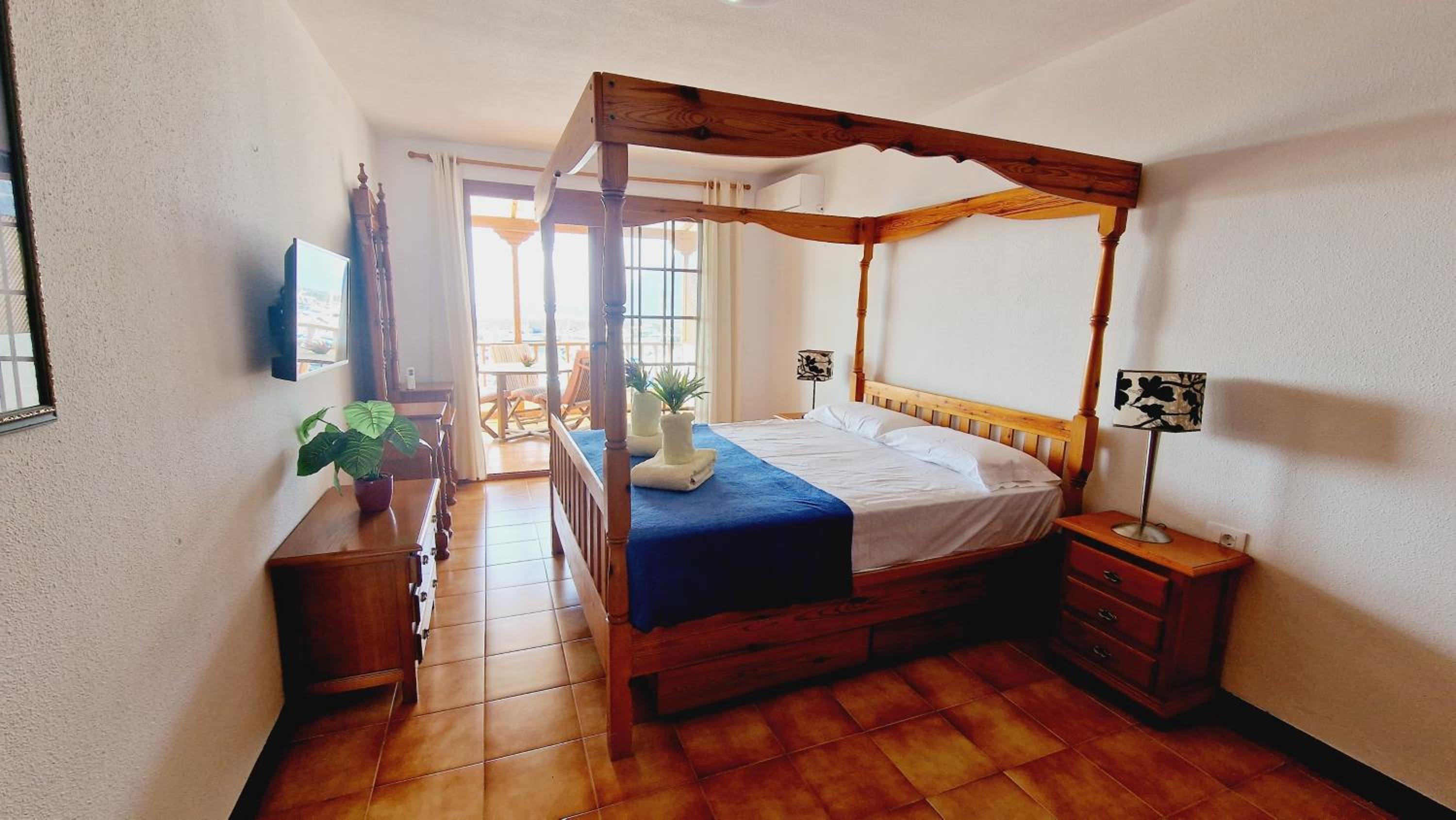 Los Gigantes 2 bedroom & ocean view & big terrace view 5