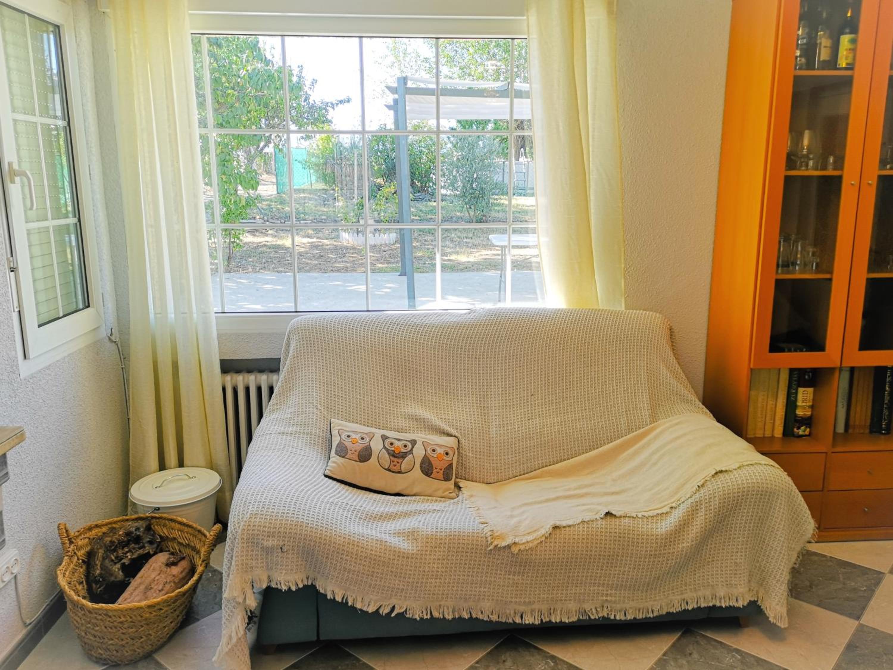 Agradable casa con jardín: Casasola