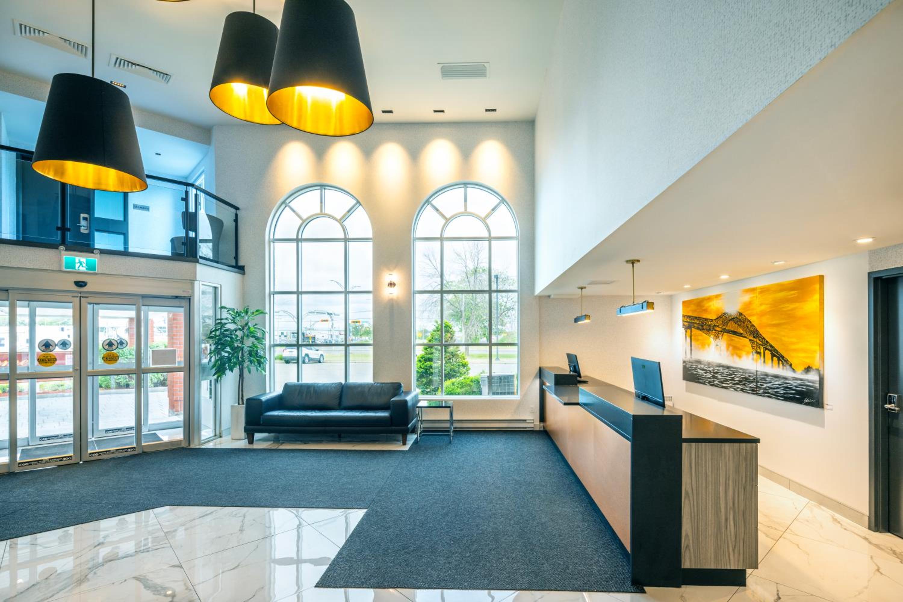 Trois-rivieres Vacations - Les Suites de Laviolette Ascend Hotel Collection - Property Image 83