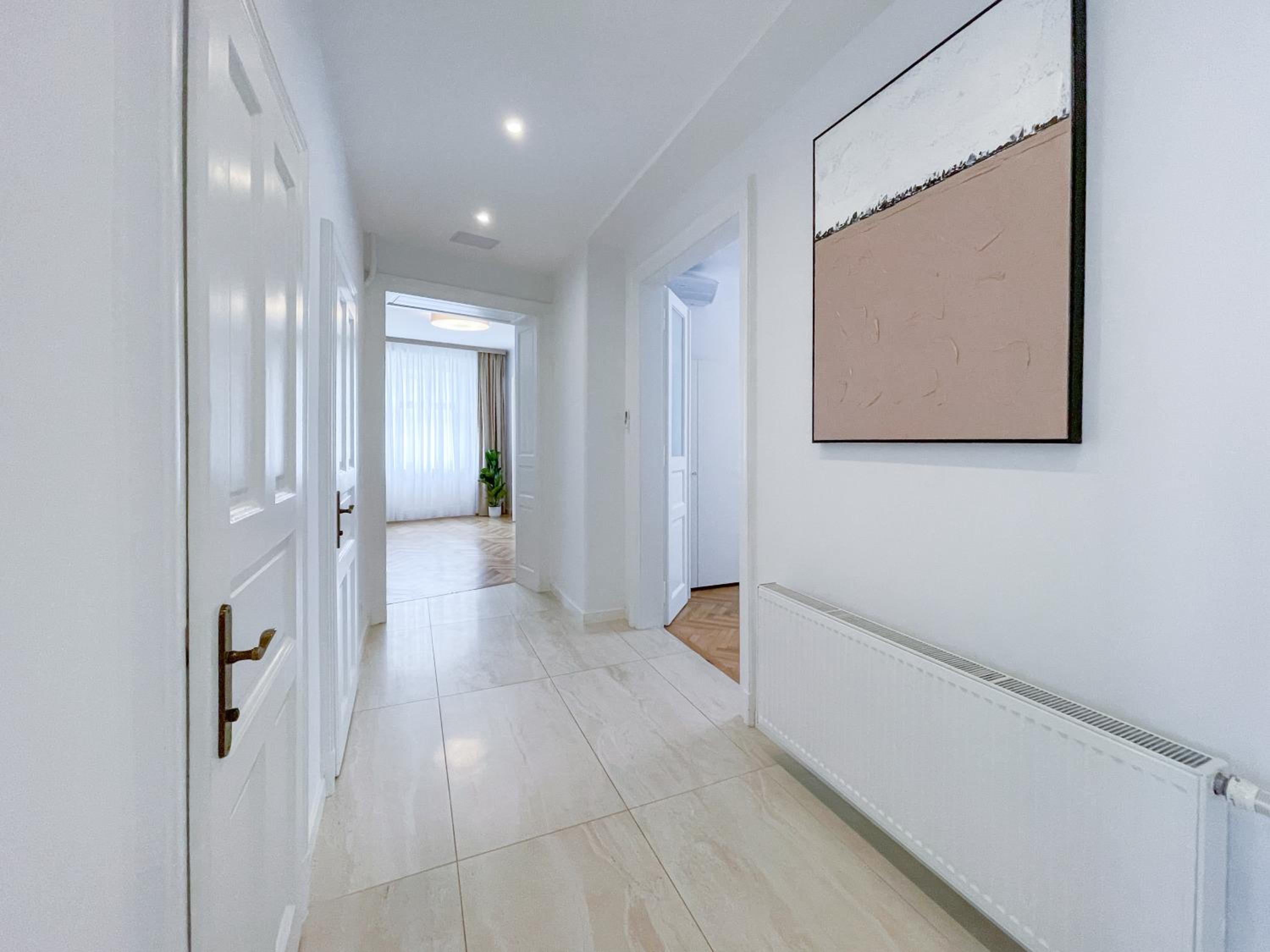 Elysian Apartment