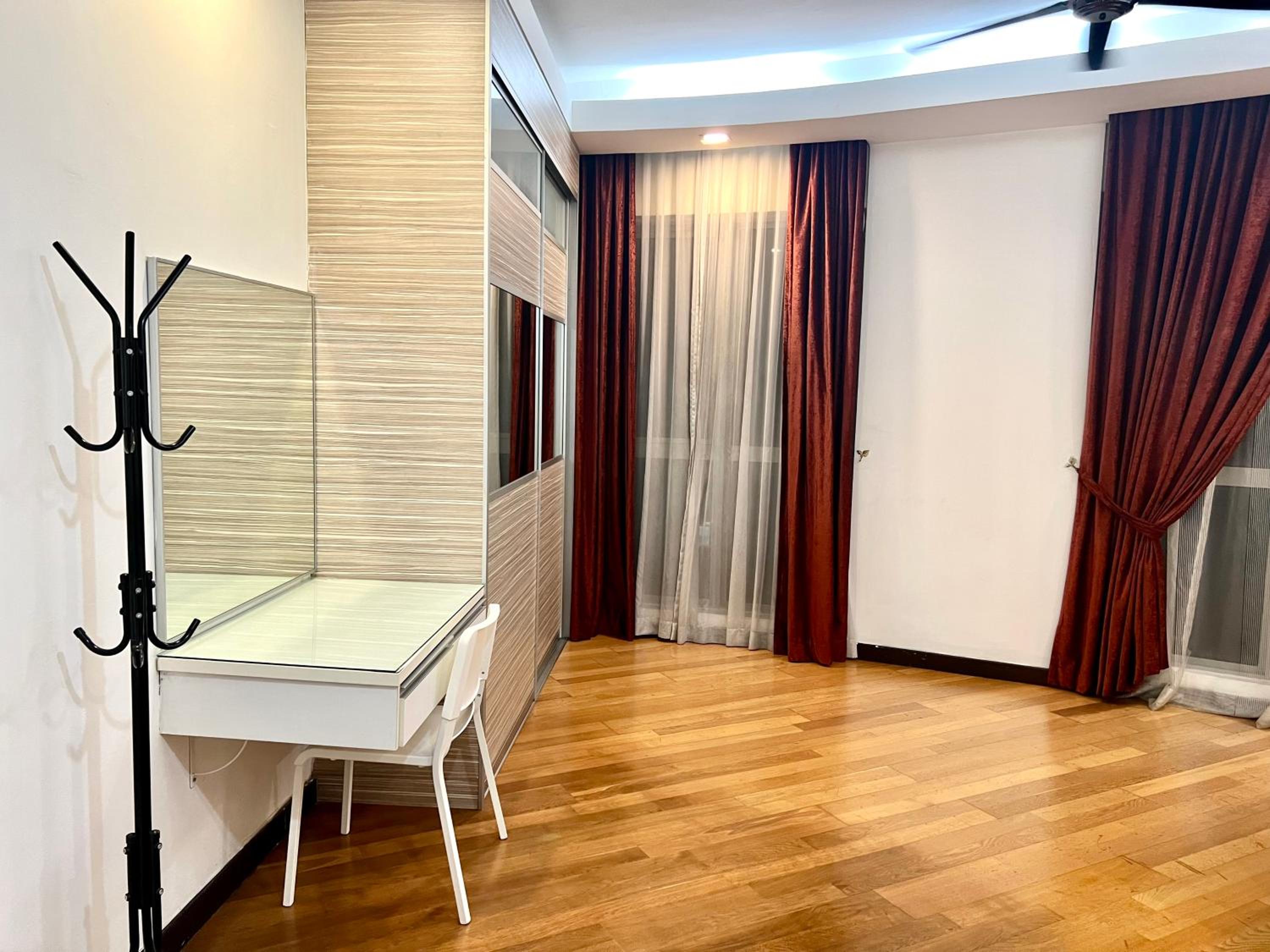 Regalia suites best klcc view