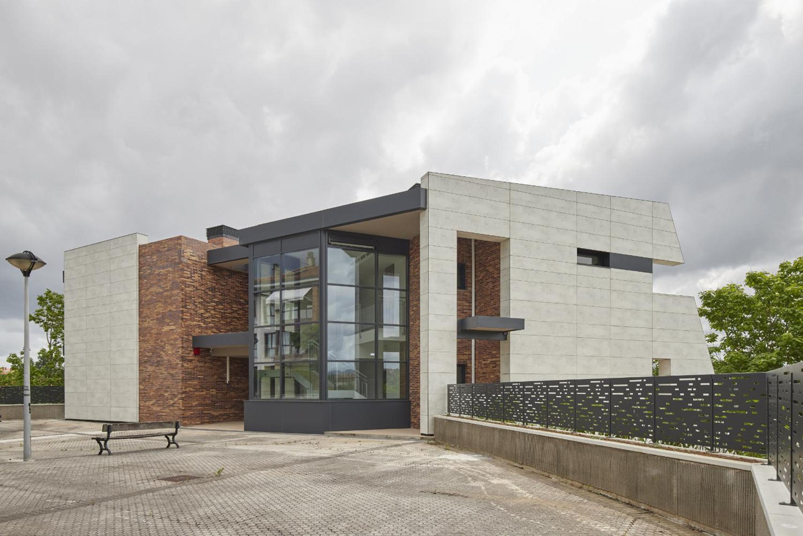 MANTULENE Apartments - Basque Stay