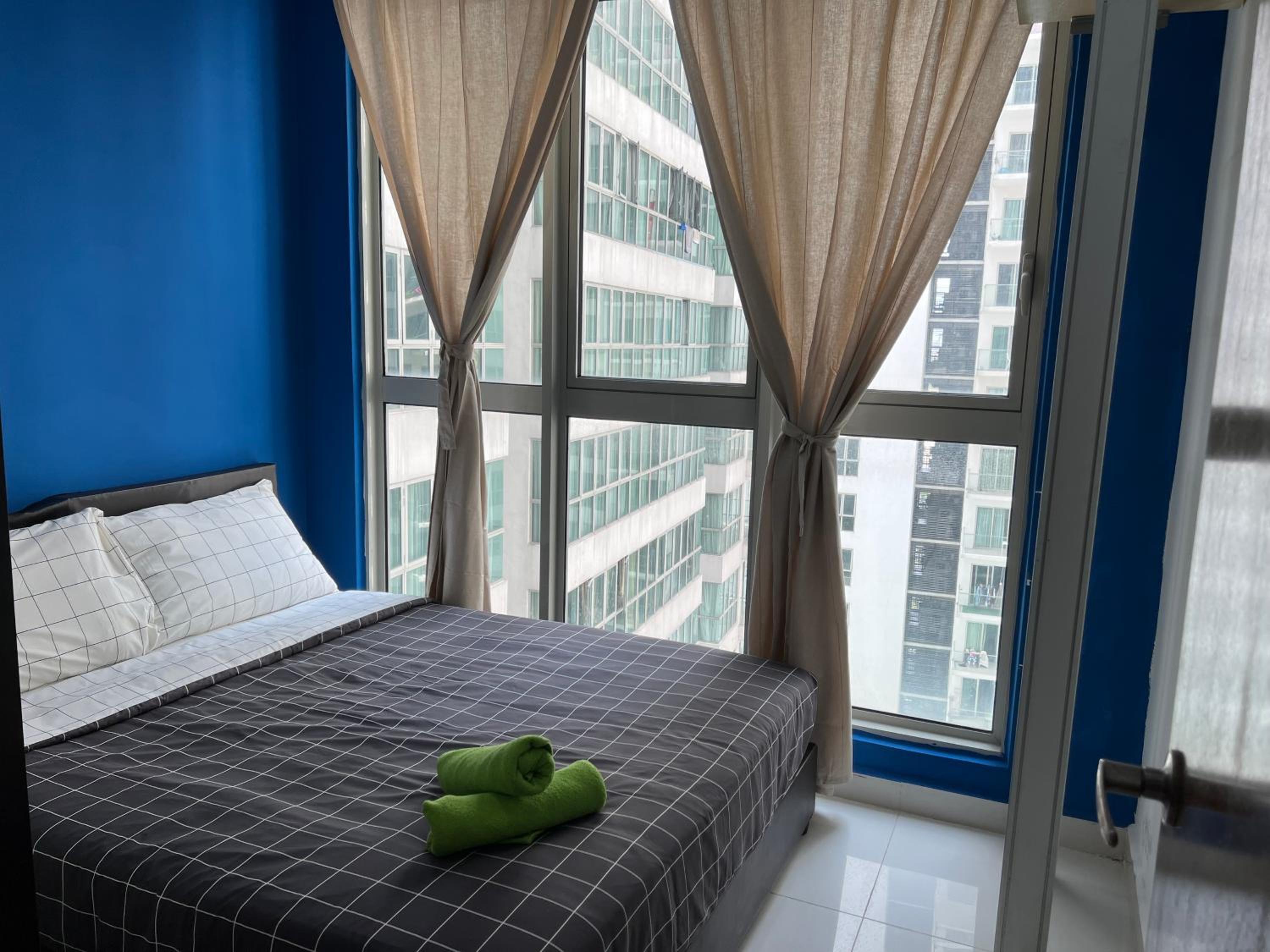 Regalia suites best klcc view