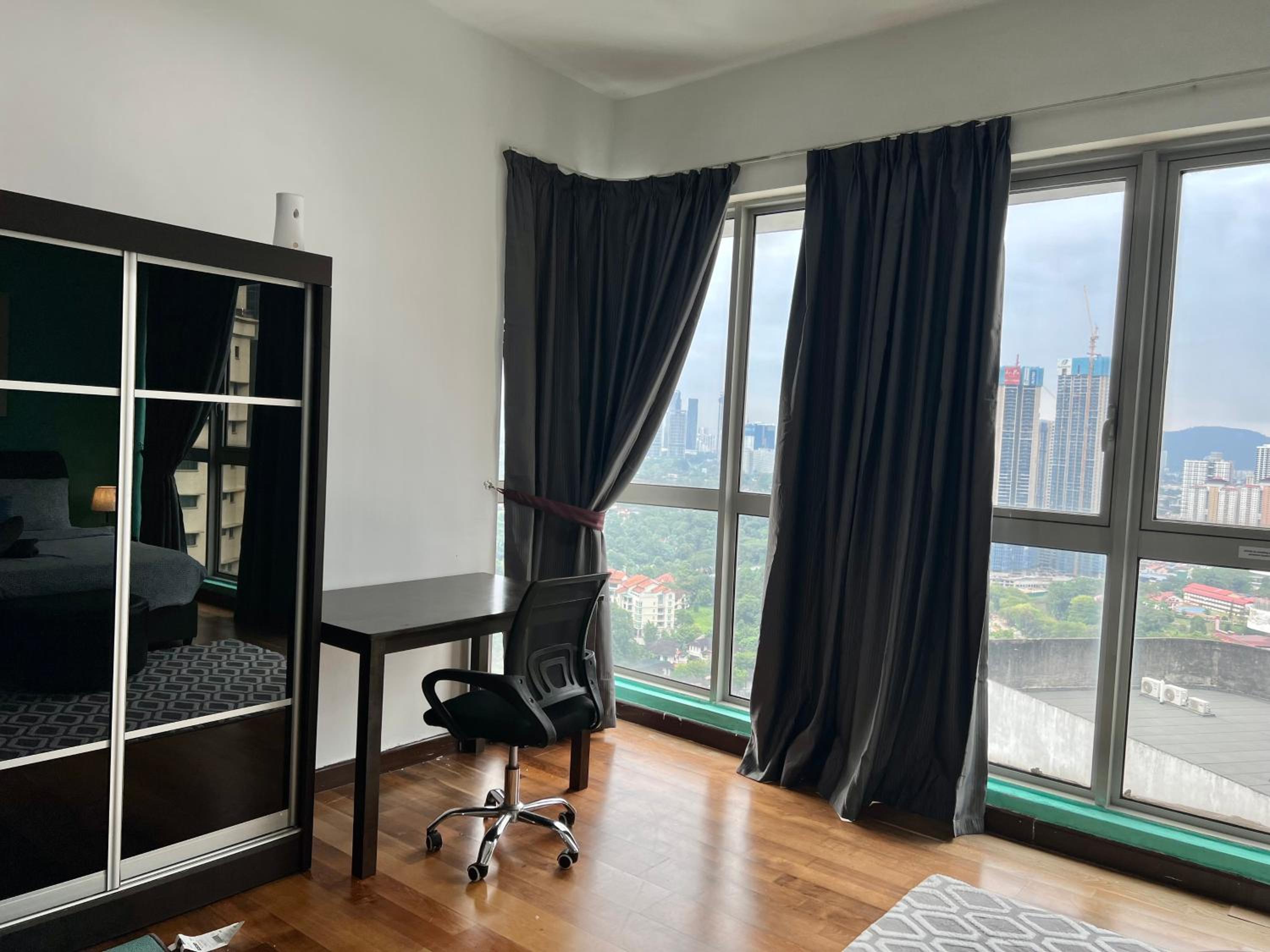Regalia suites best klcc view
