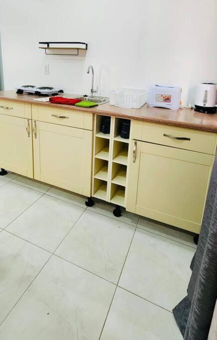 Studio Apartment Near the Beach