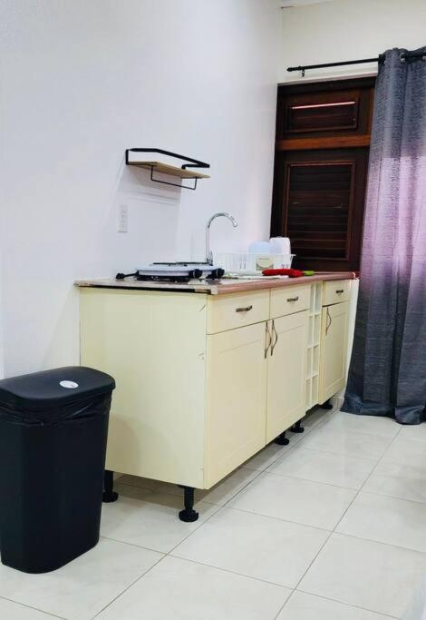 Studio Apartment Near the Beach