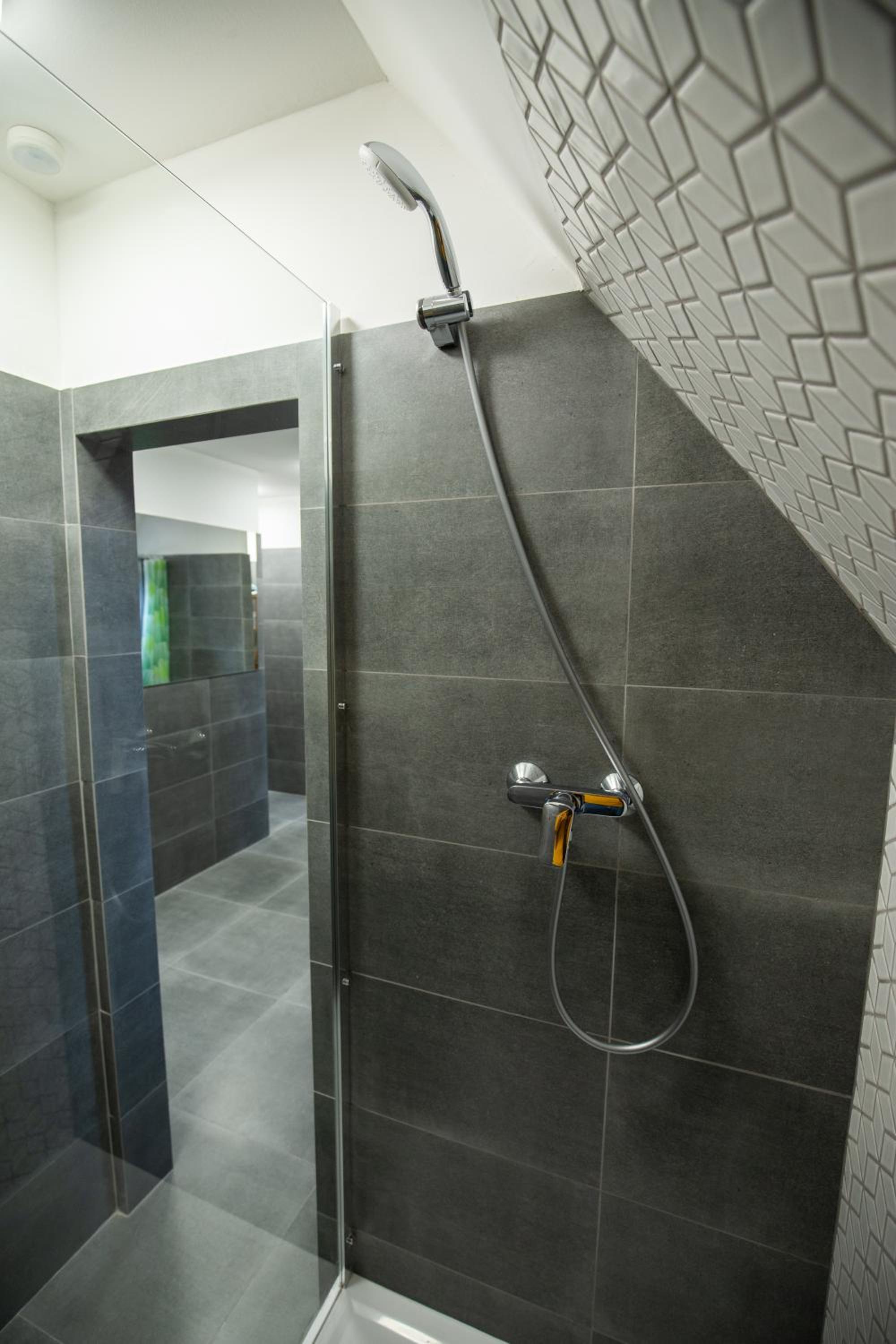 Women's Only Hostel - Female Only