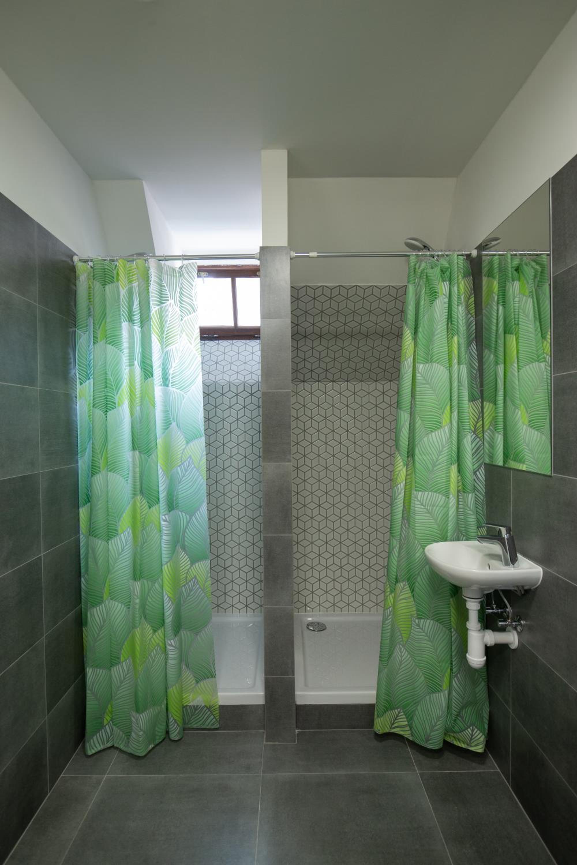 Women's Only Hostel - Female Only