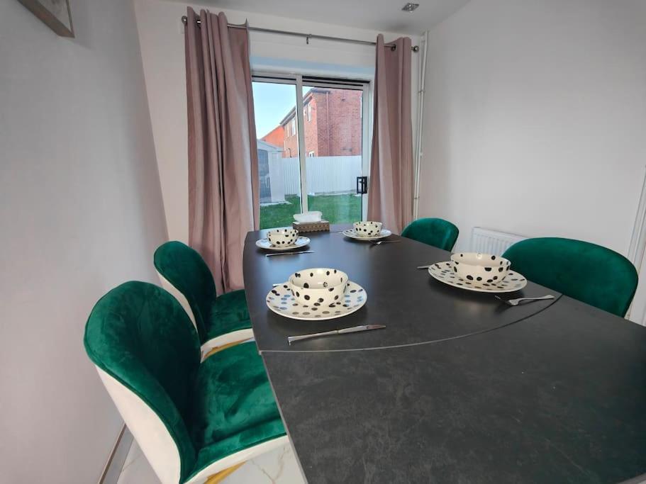 Tyburn Home, Birmingham with FREE Parking view 2