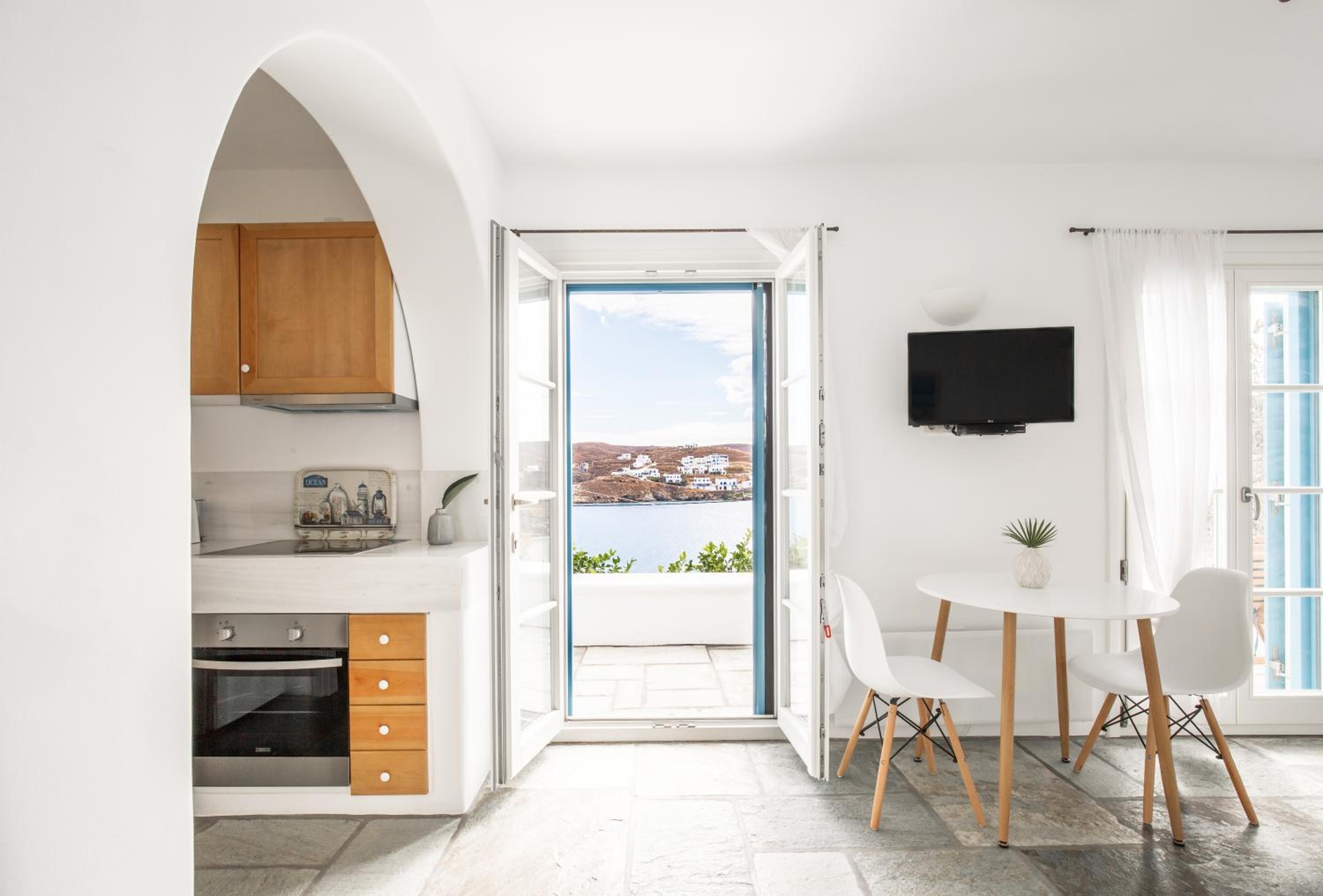 Fos Suites