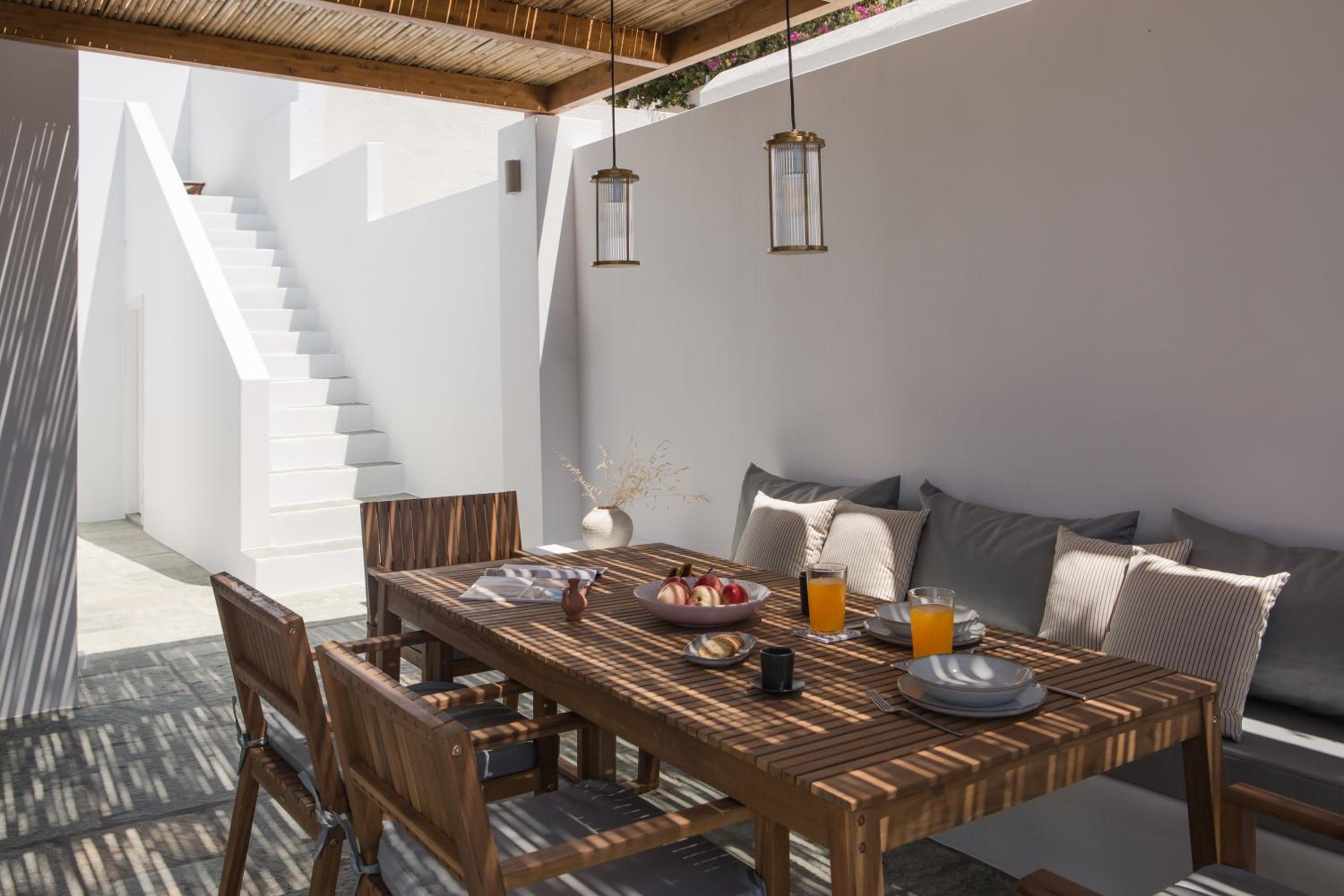 Fos Suites