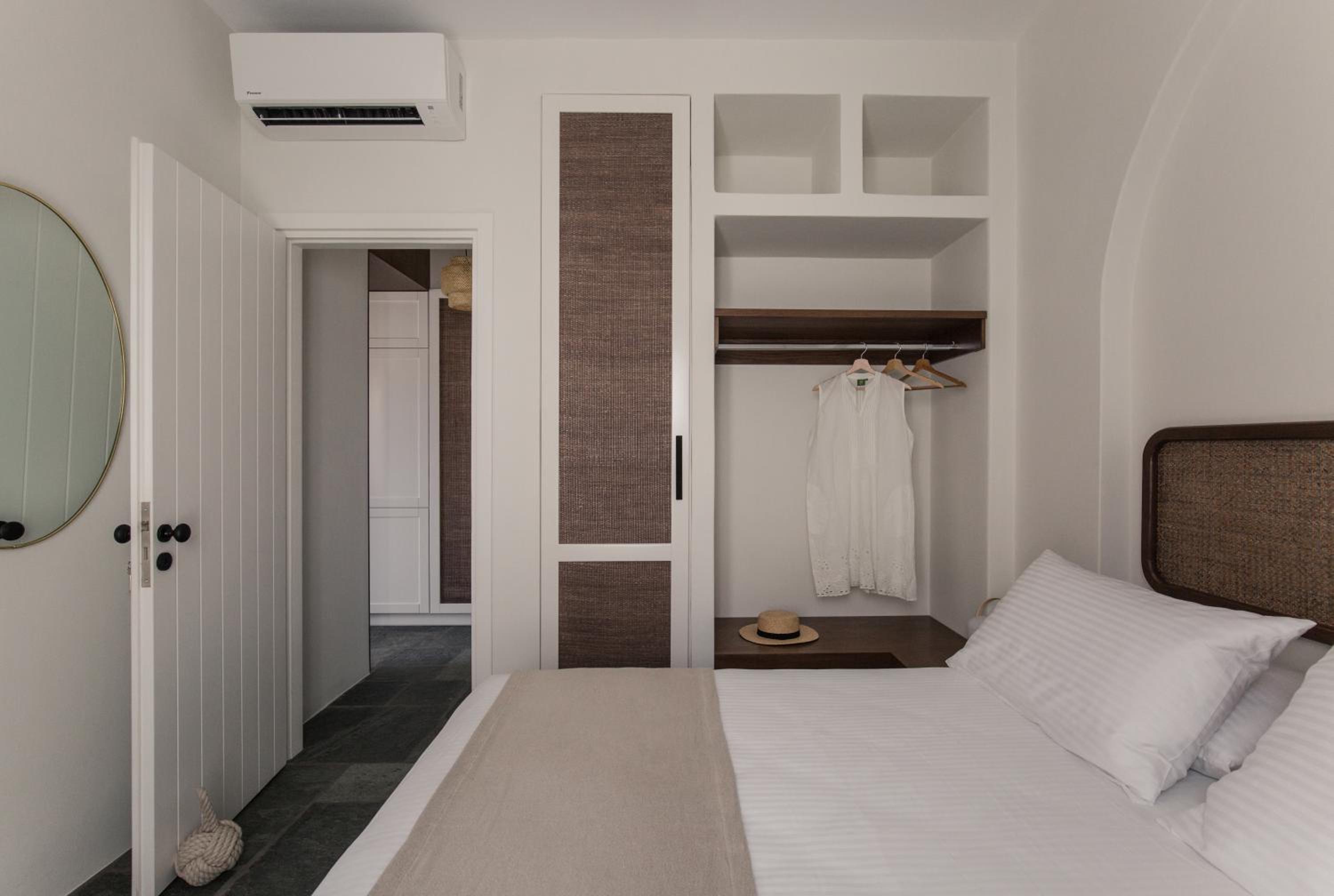 Fos Suites