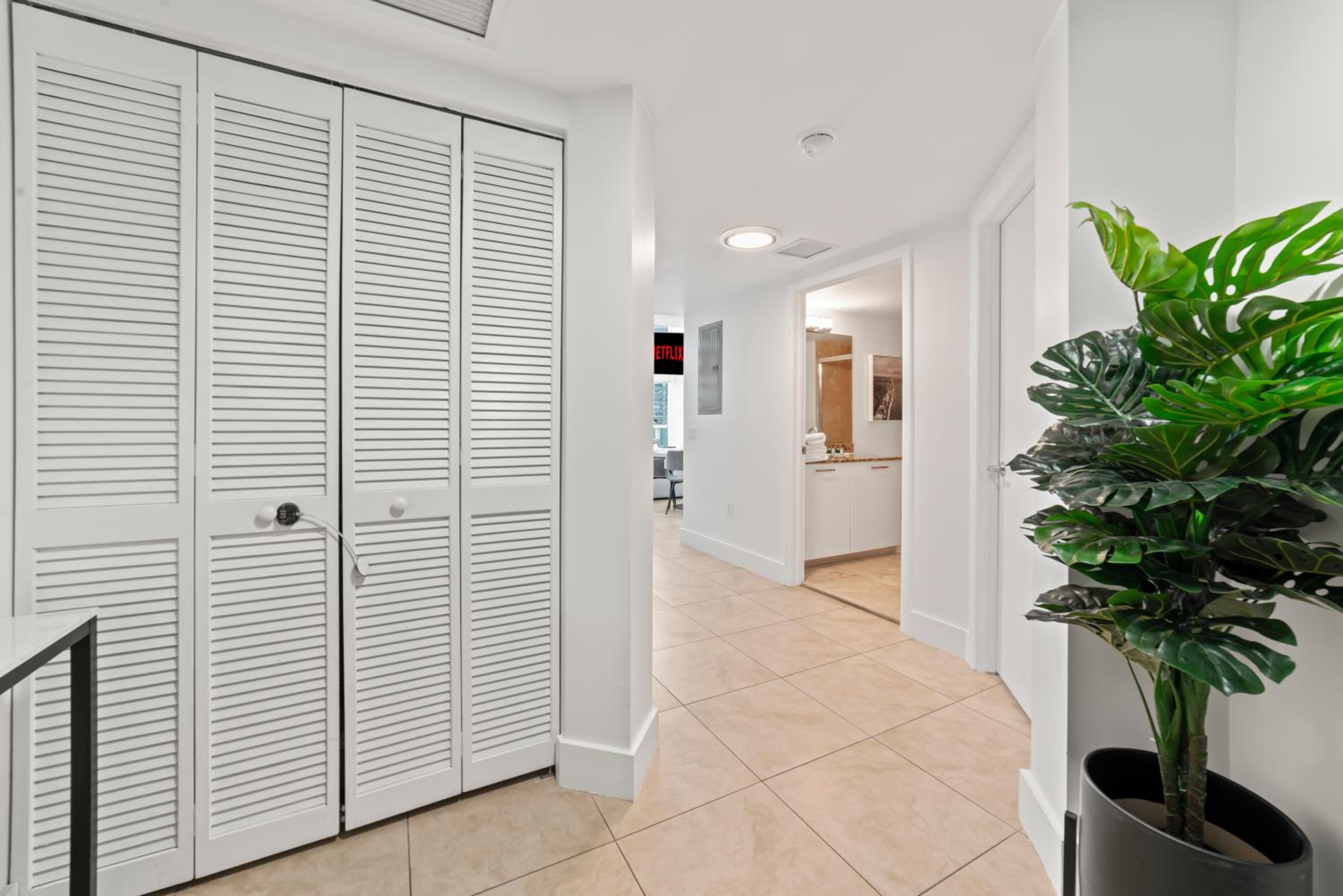 Skyline Serenity - Brickell On The River - Bi-Level Loft with Breathtaking Views On The Ocean