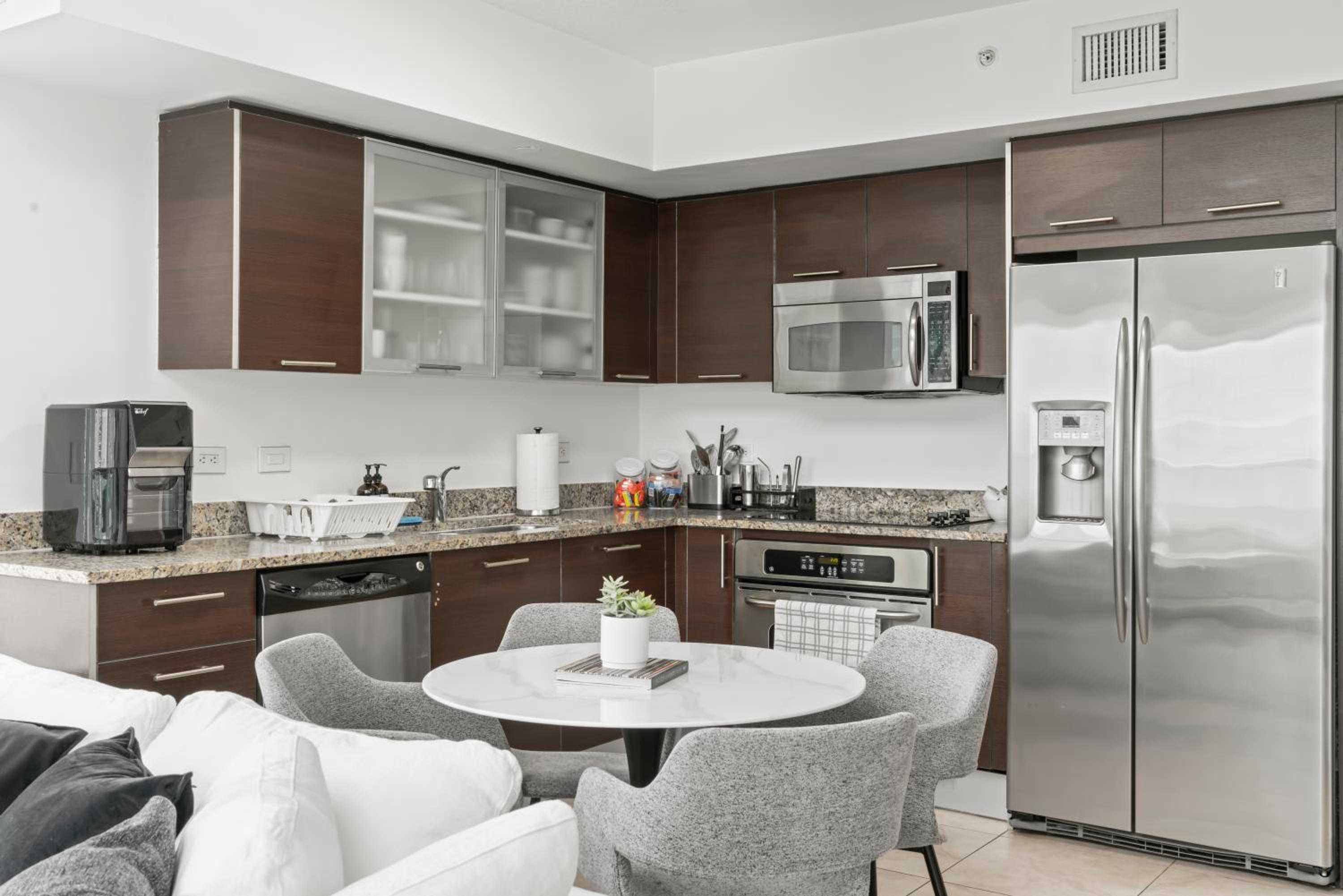 Skyline Serenity - Brickell On The River - Bi-Level Loft with Breathtaking Views On The Ocean