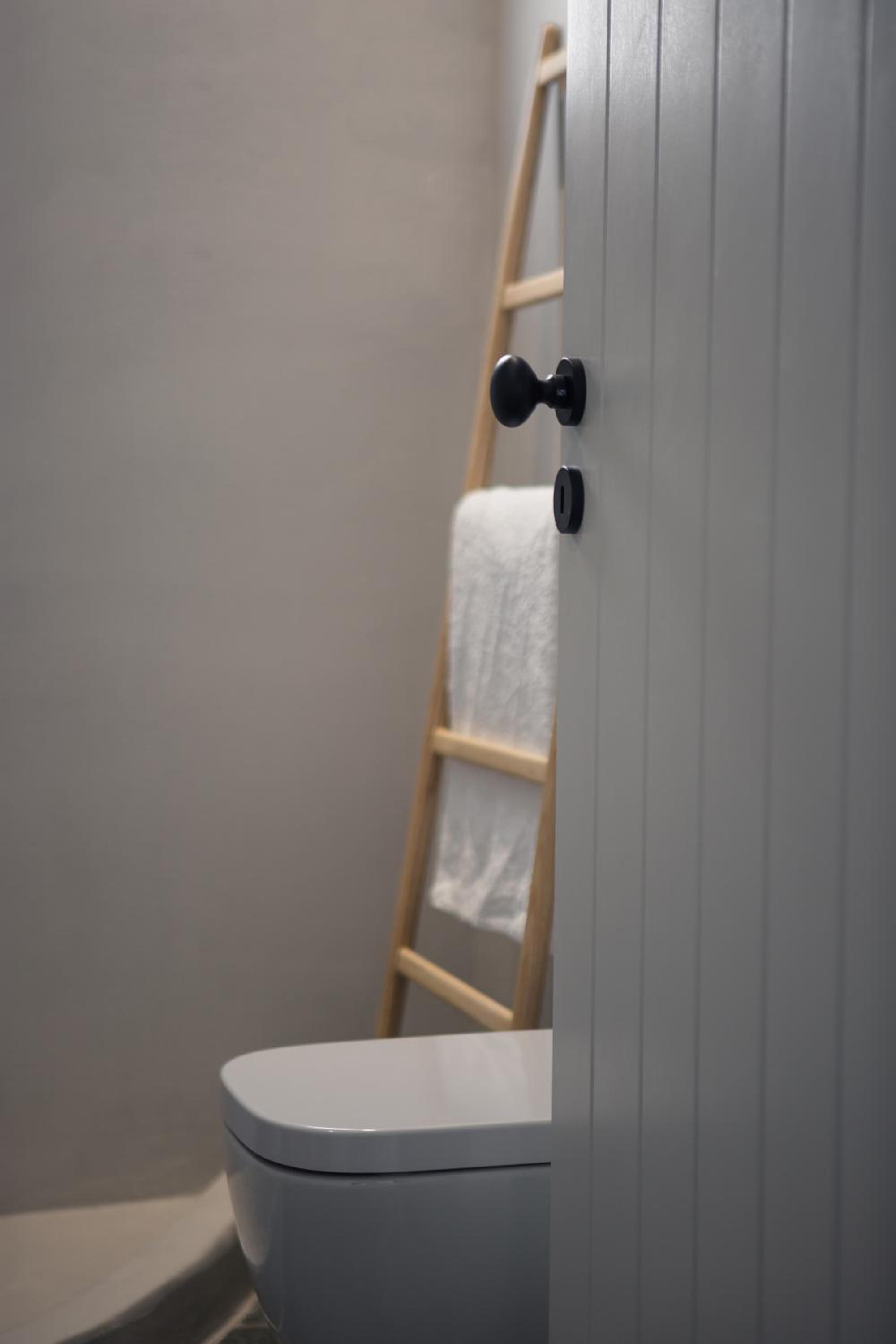 Fos Suites