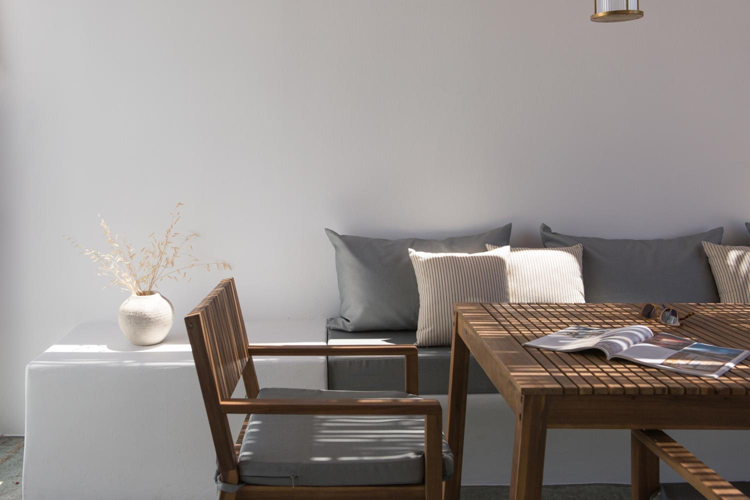 Fos Suites