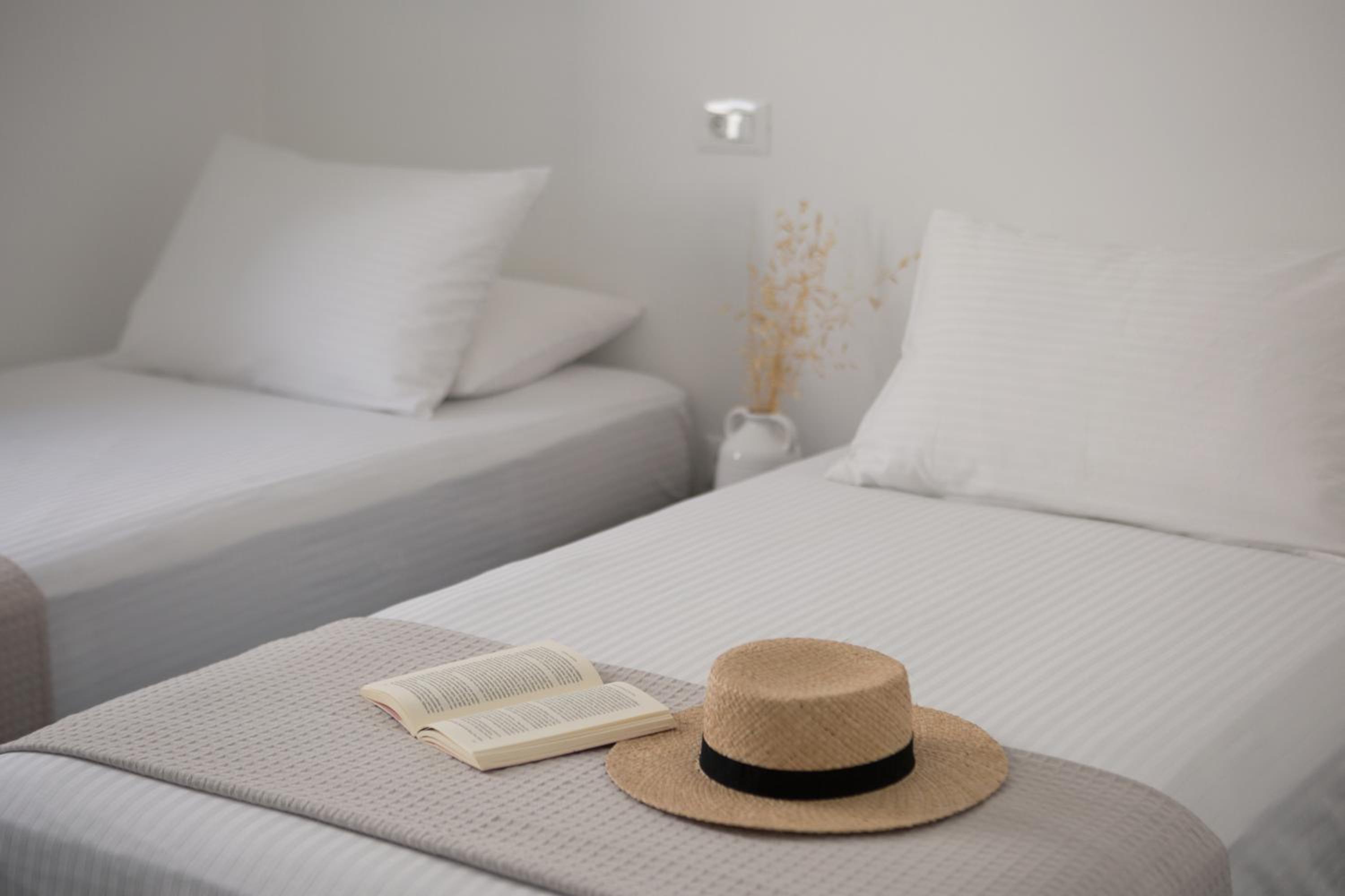 Fos Suites