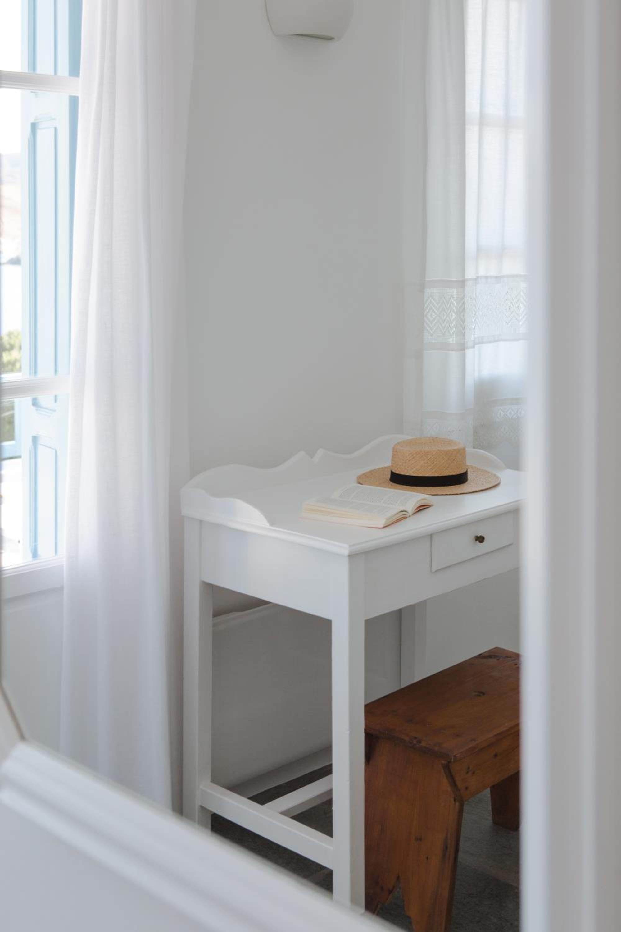 Fos Suites
