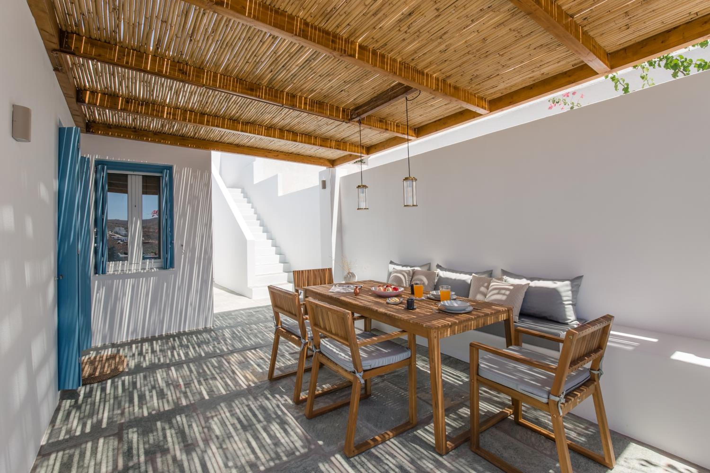 Fos Suites