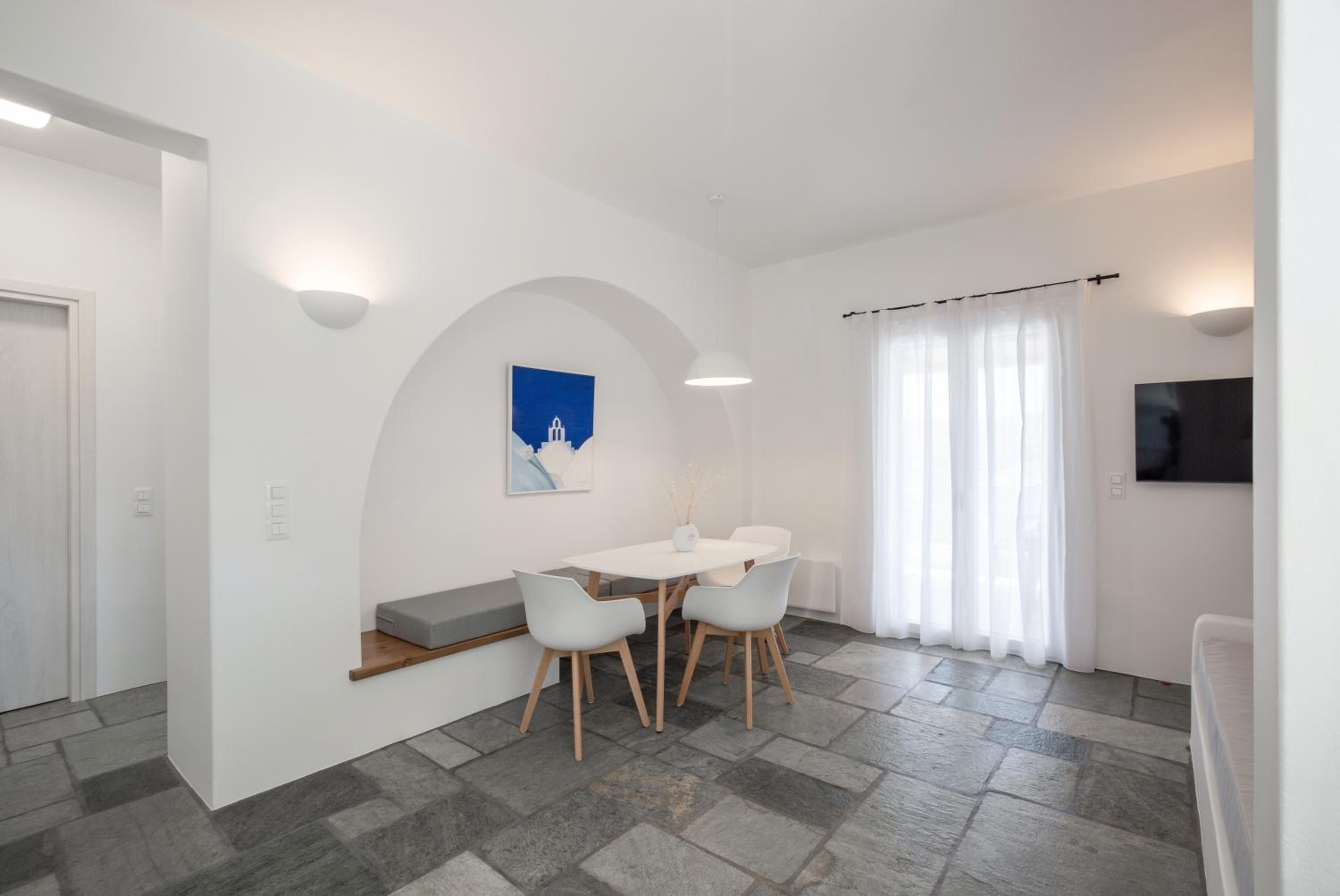 Fos Suites