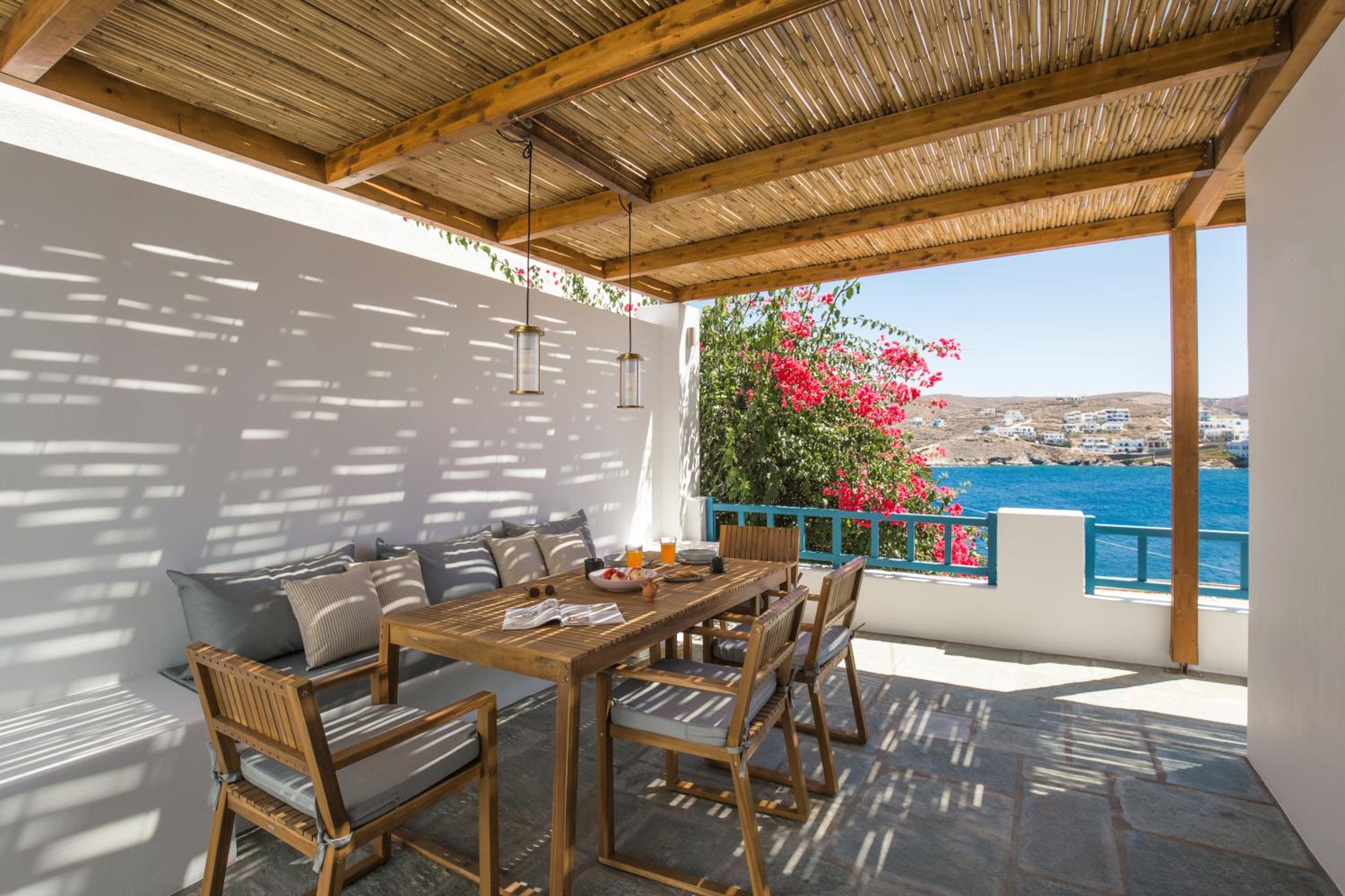 Fos Suites