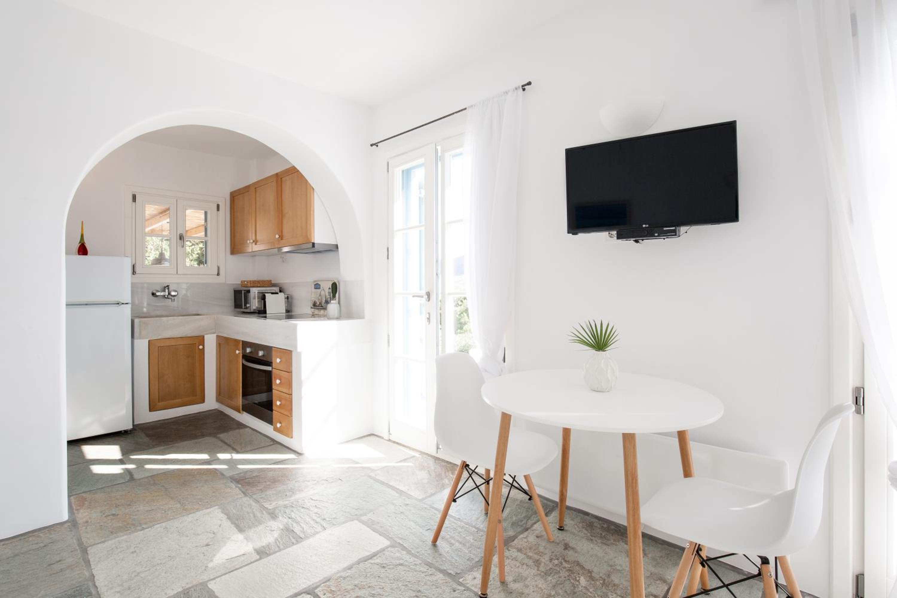 Fos Suites
