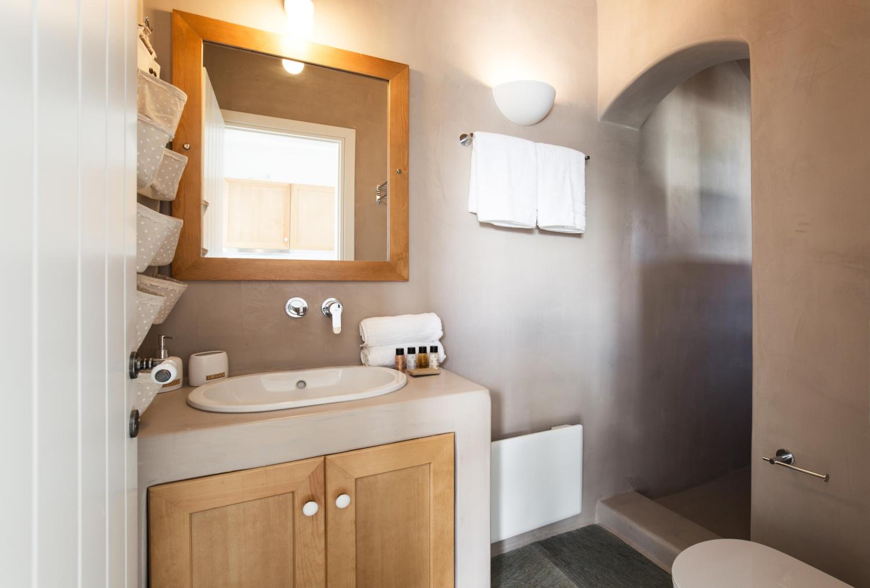 Fos Suites