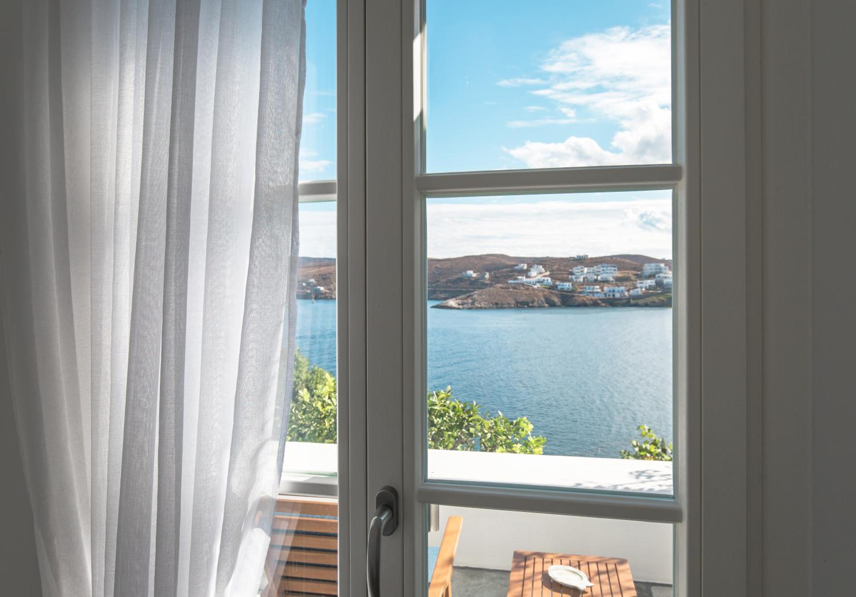 Fos Suites