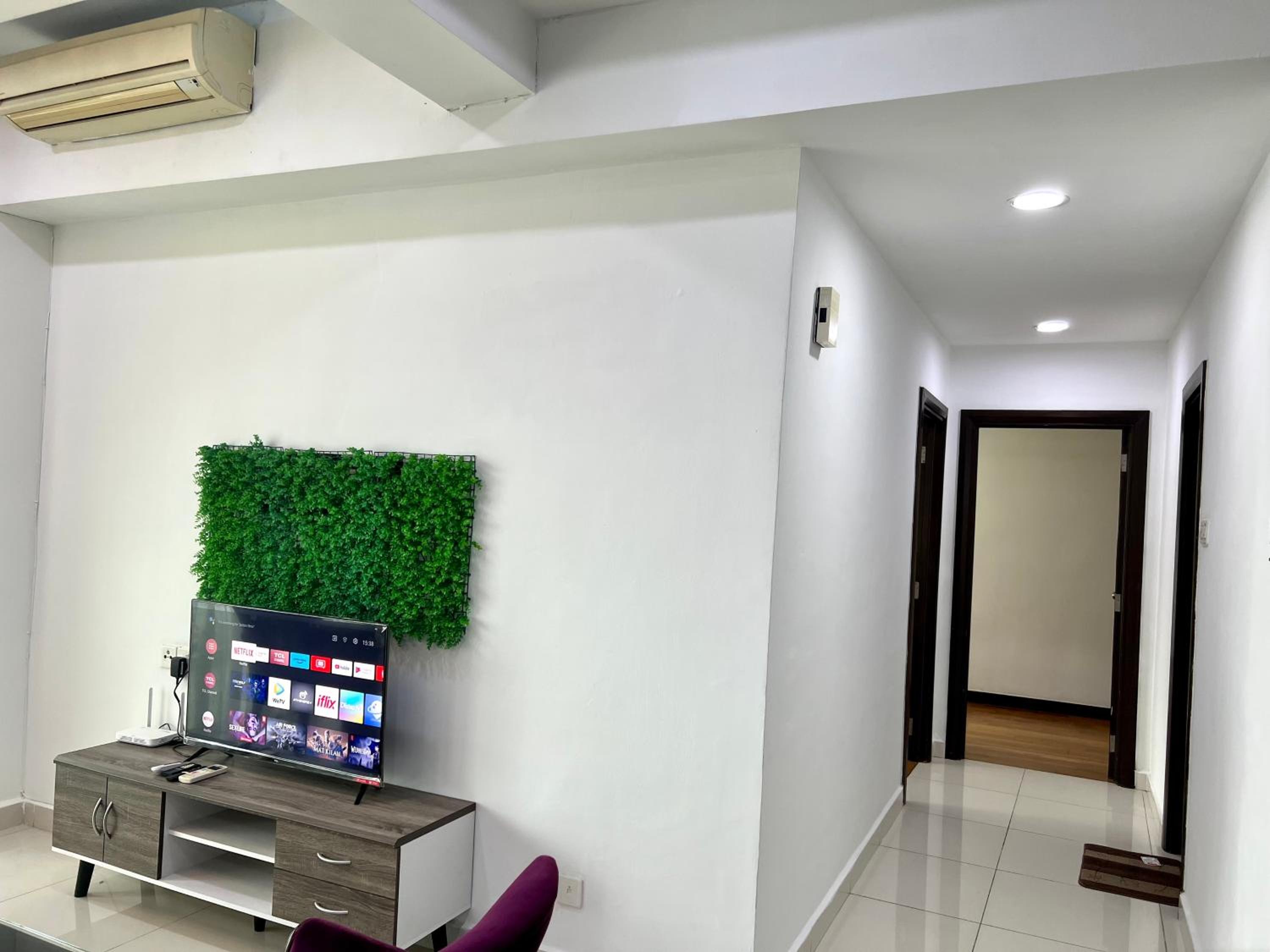 Regalia Amazing klcc view by sweet homes
