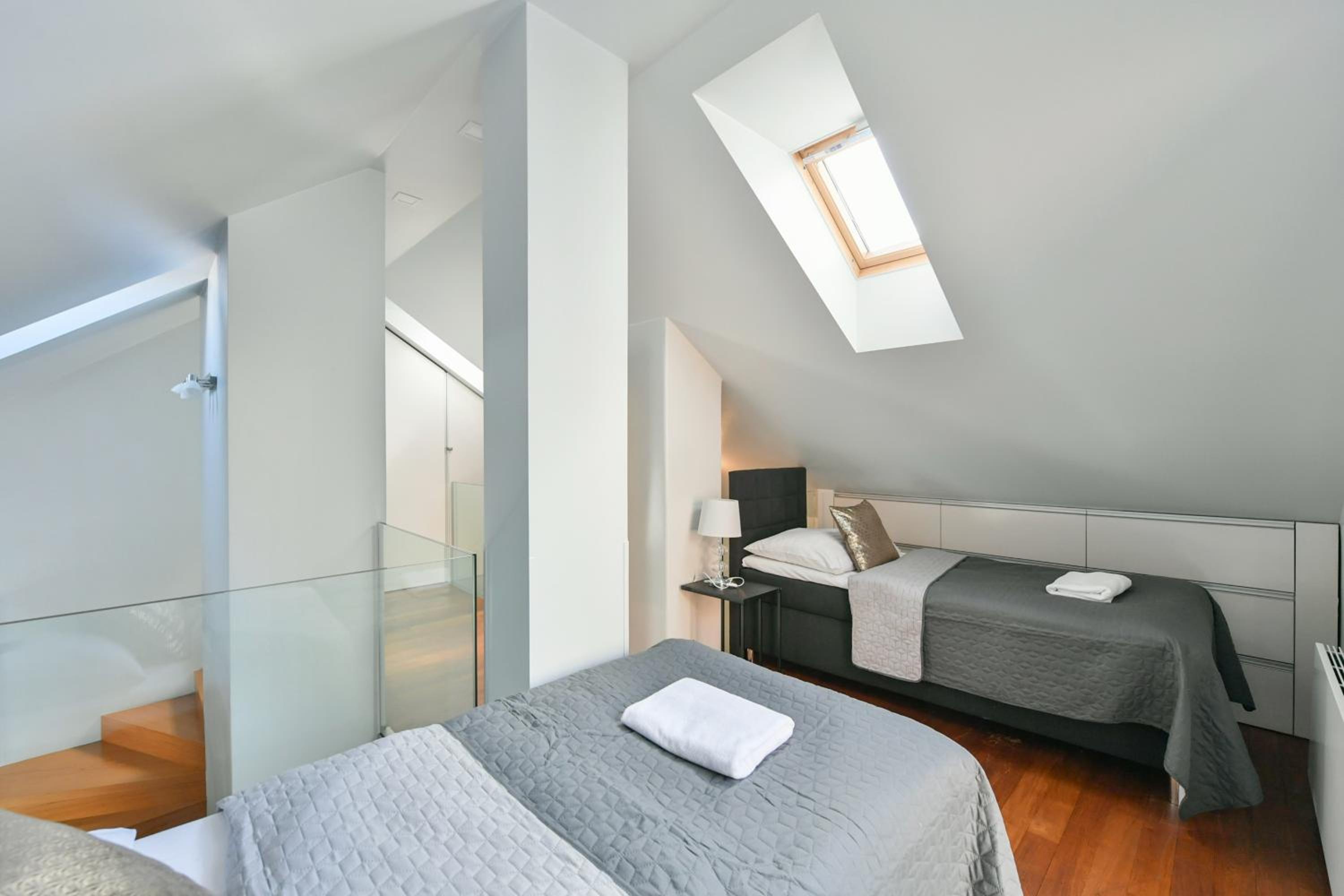 LUXURY CENTRAL DUPLEX WITH TERRACE