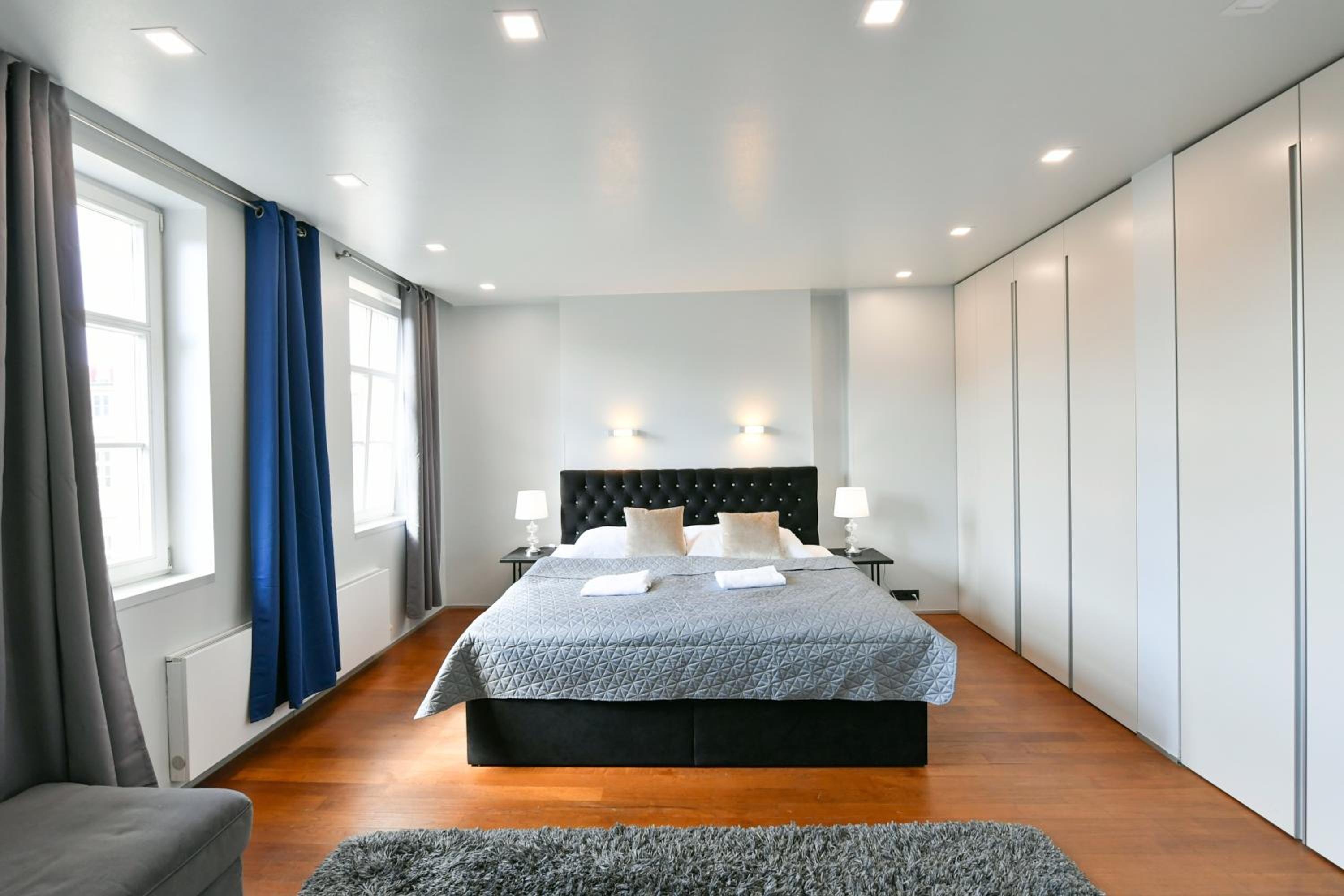 LUXURY CENTRAL DUPLEX WITH TERRACE
